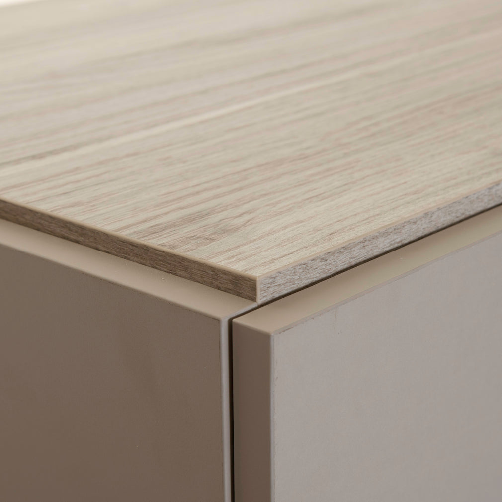 Stratus - 5 Drawer Chest