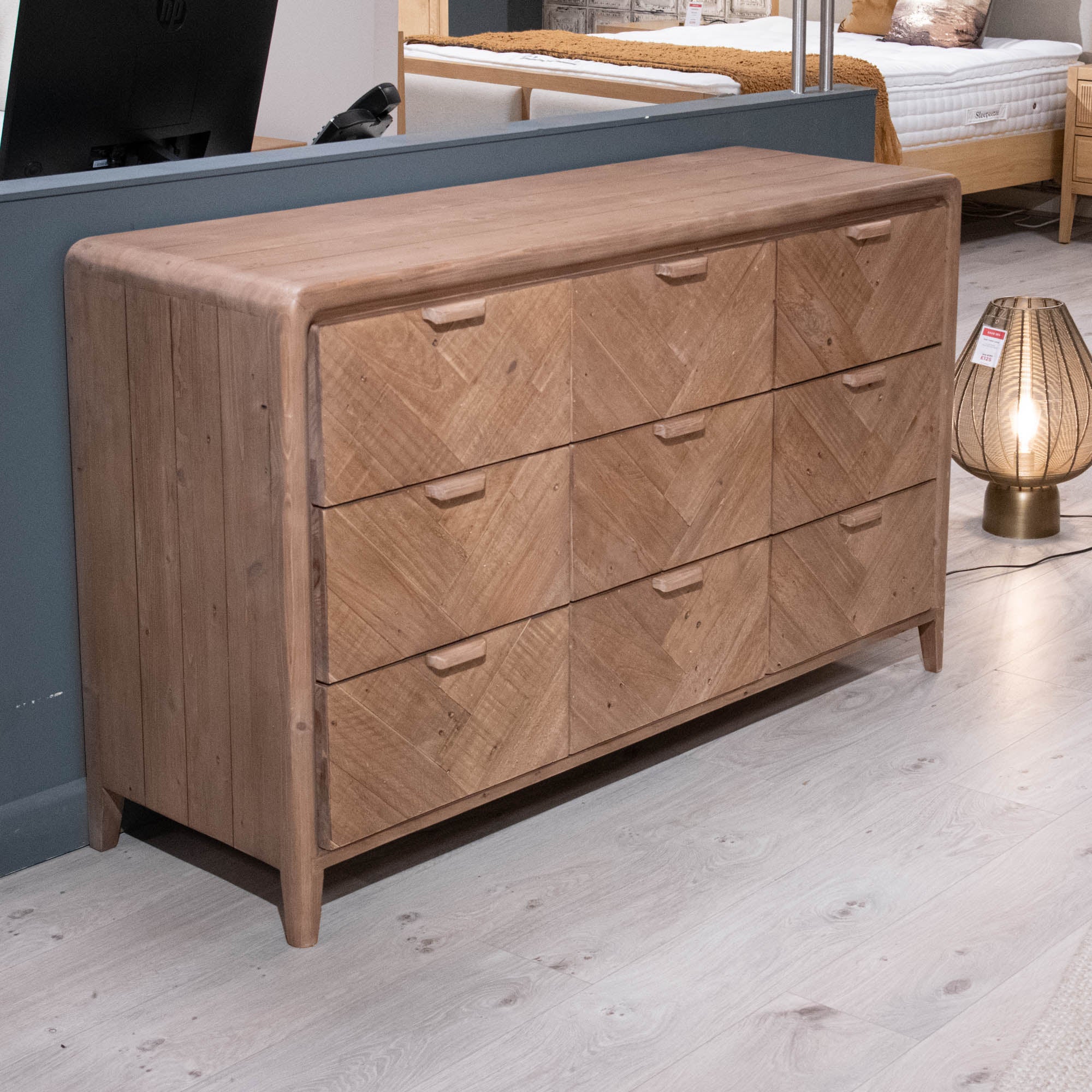 Brookhaven - 9 Drawer Chest - Item As Pictured