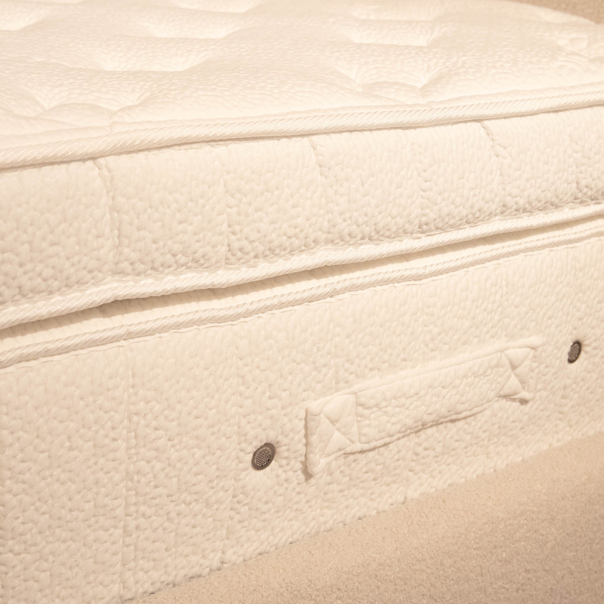 Jakarta 3500 - King Mattress - Item As Pictured