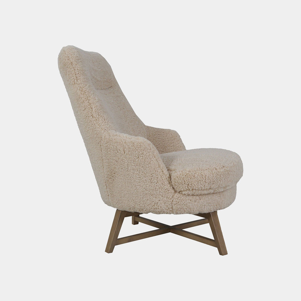 Dolly - Accent Chair In Faux Sheepskin