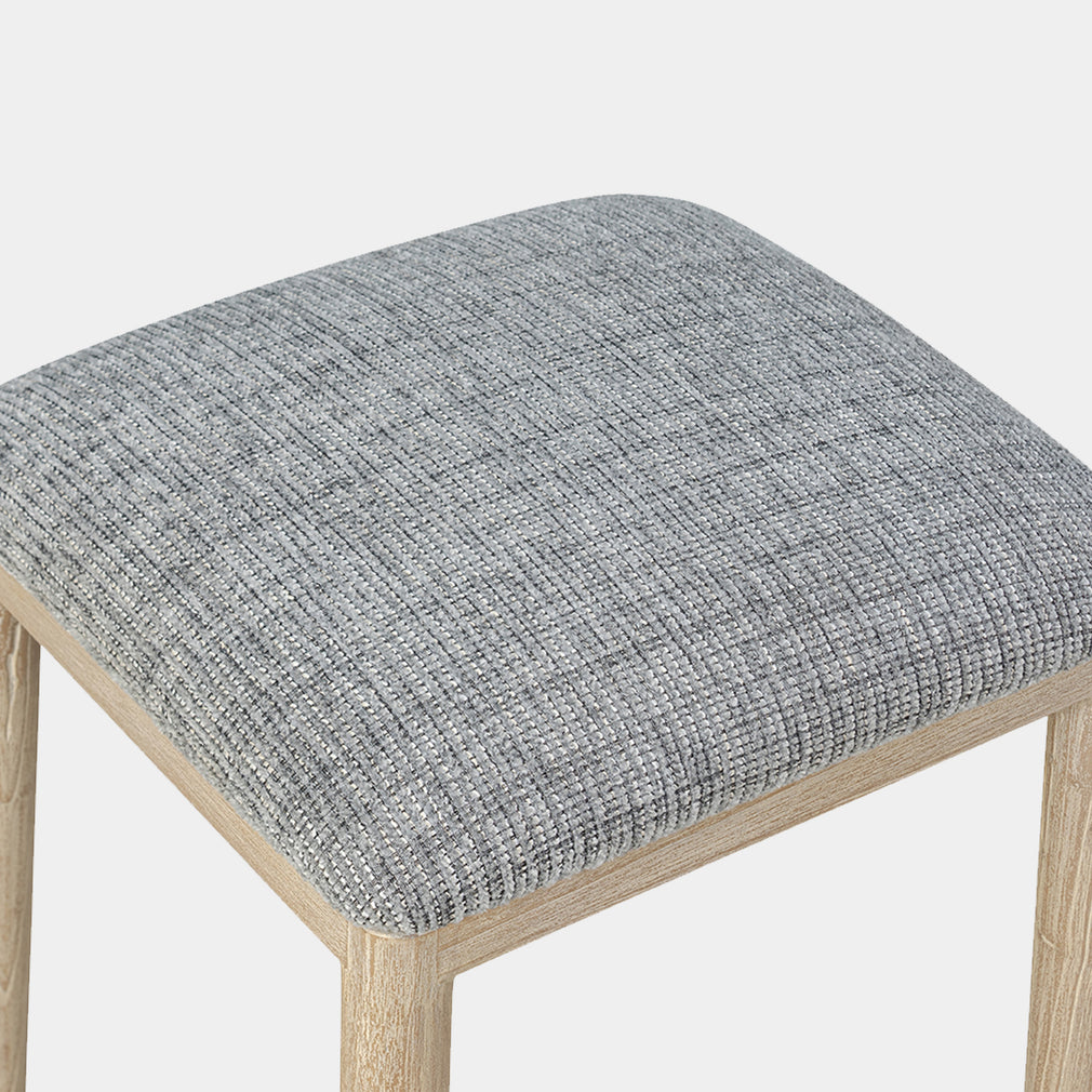 Hamlet - Stool