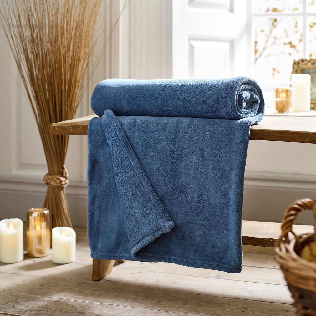 Snuggle Touch - Ocean Throw 140x180cm
