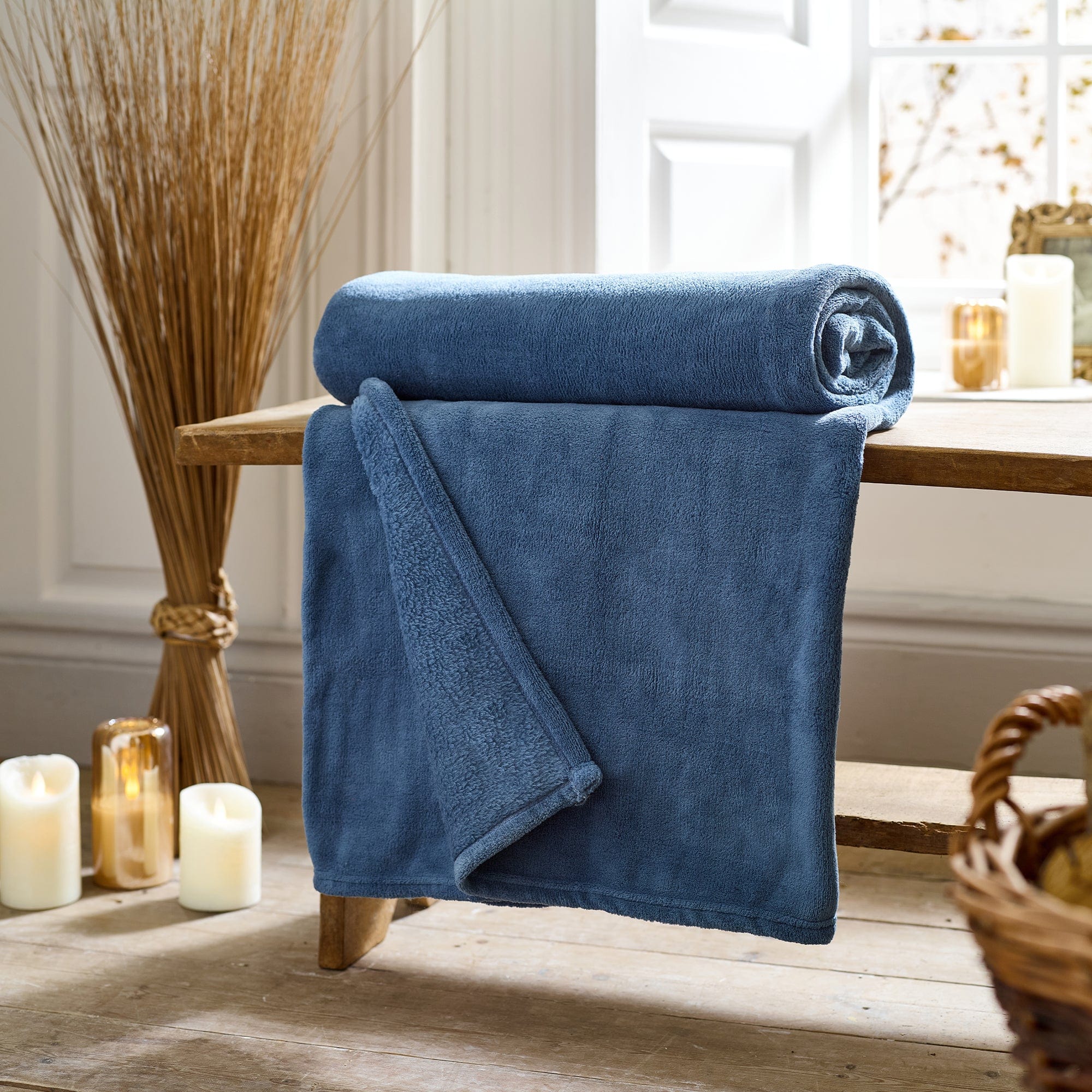Snuggle Touch - Ocean Throw 140x180cm