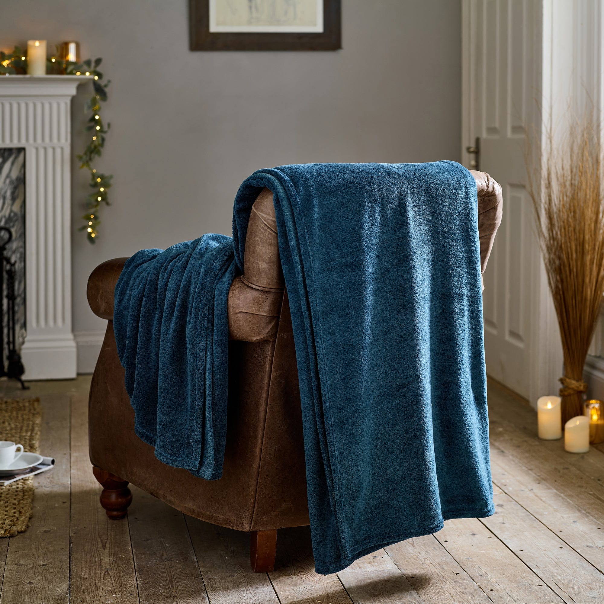 The Big One - Legion Blue Throw 230x270cm