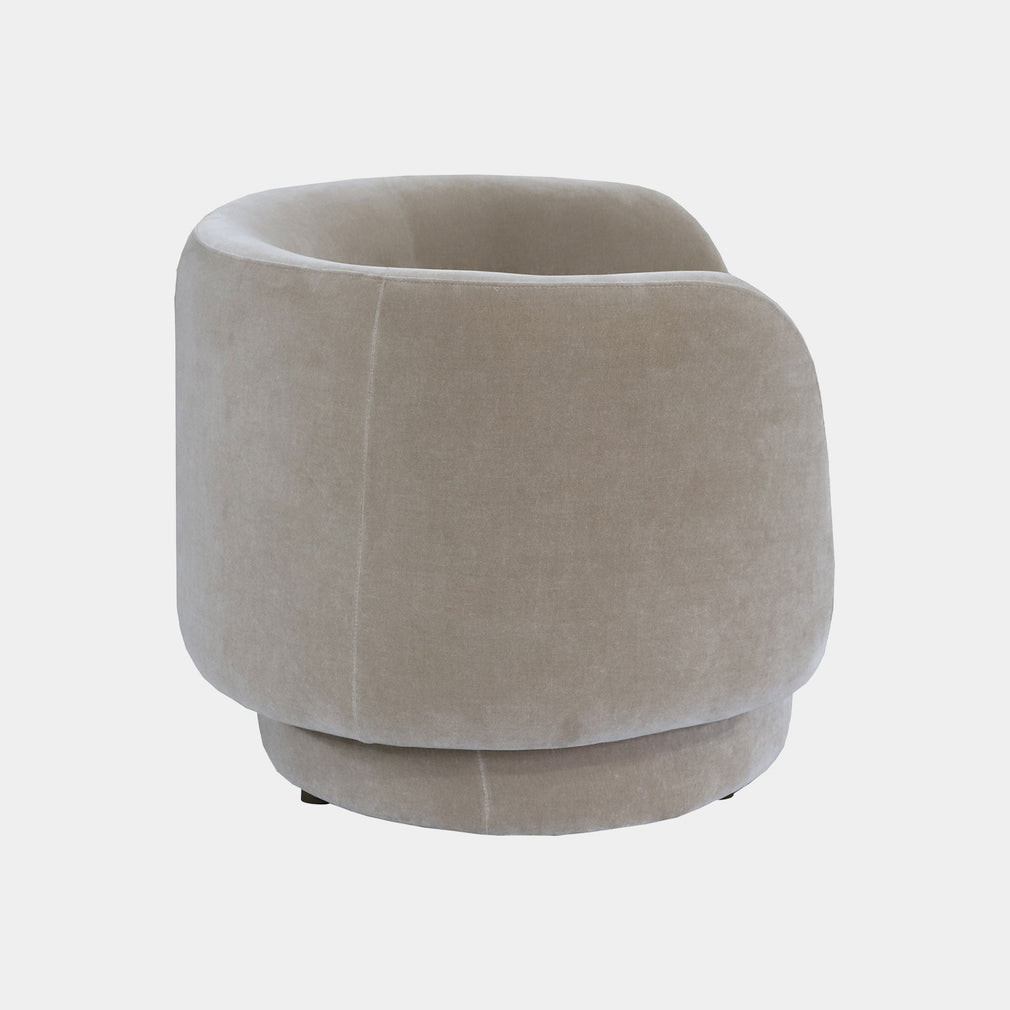 Sophia - Chair In Fabric
