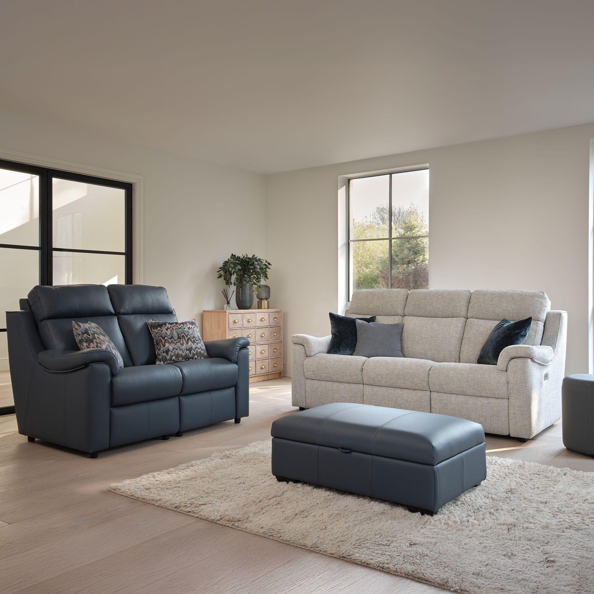 Parker Knoll Arizona - 3 Seat Sofa Power Plus Recliners Heated Seats, Adj Headrest, Lumbar Leather