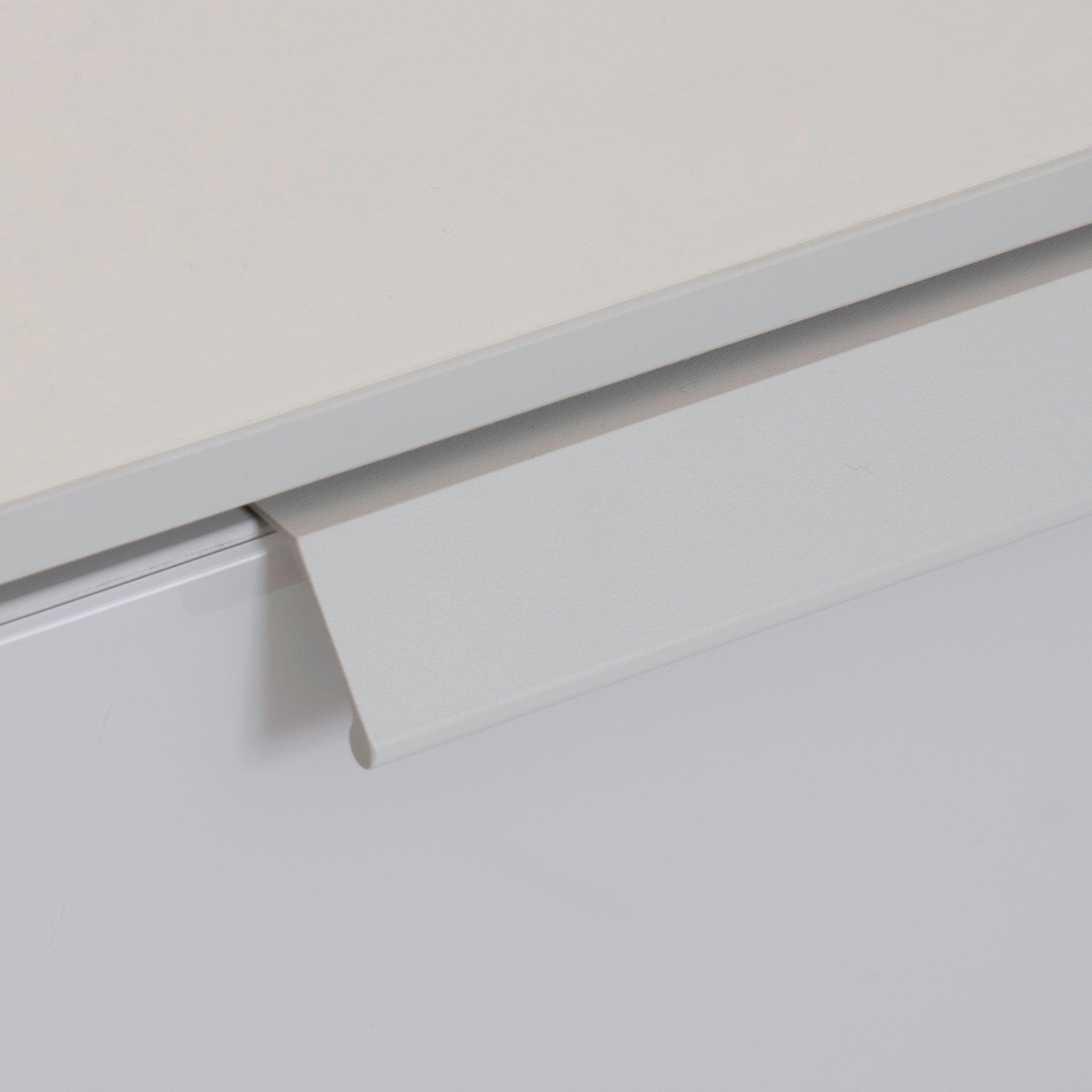 Cruise - Chest of 3 Bedside Drawers