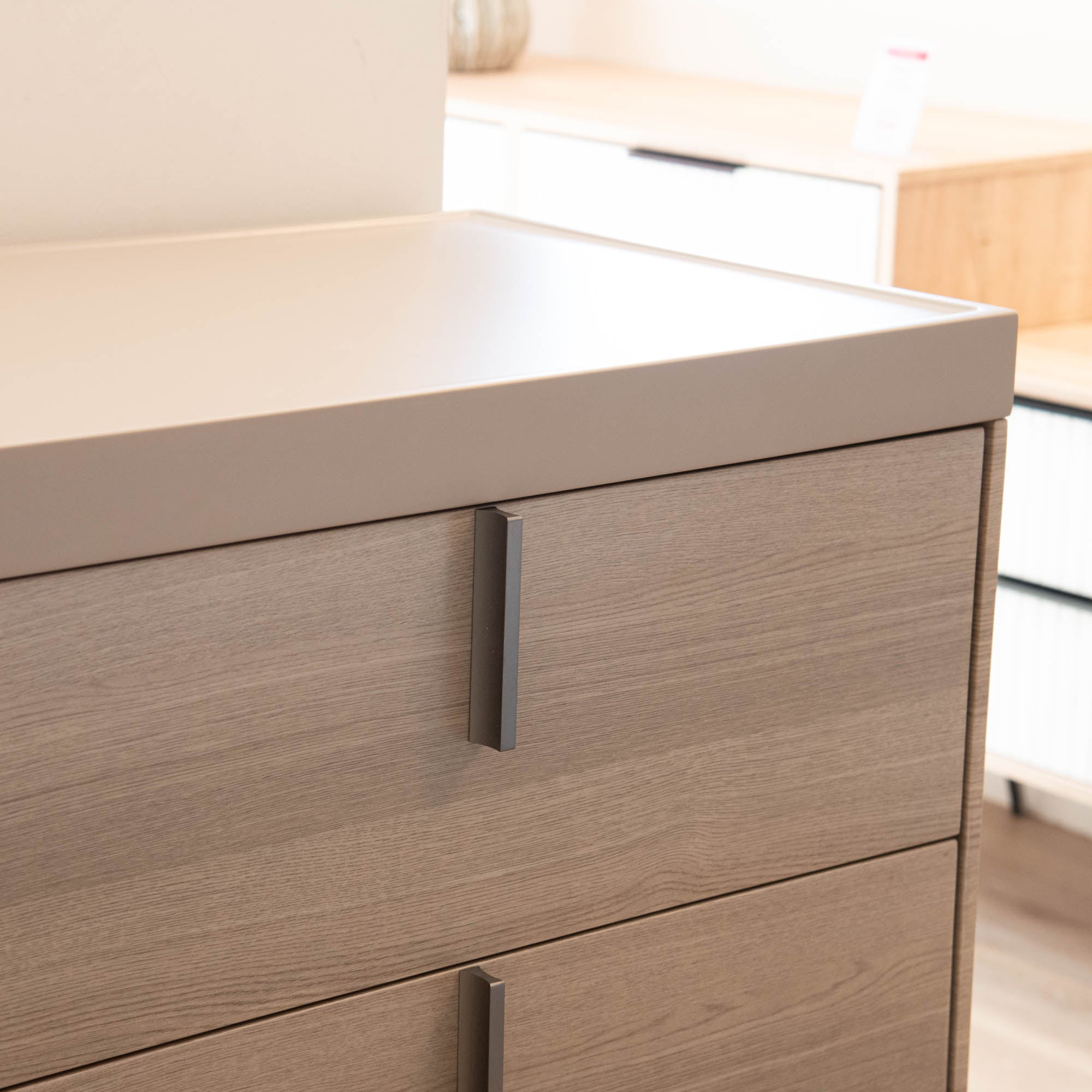 Salvador - 6 Drawer Wide Chest, White Oak Flannel - Item As Pictured