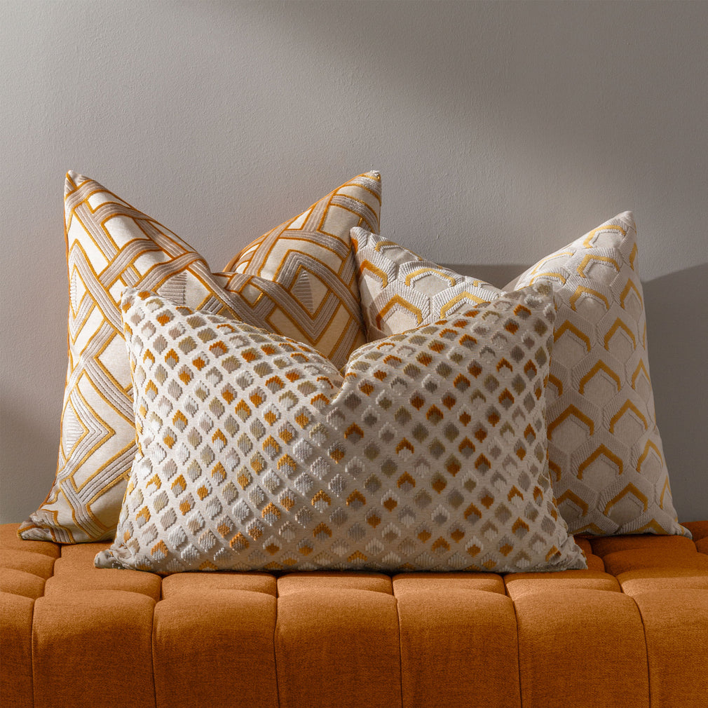 Lexington - Cushion, Gold