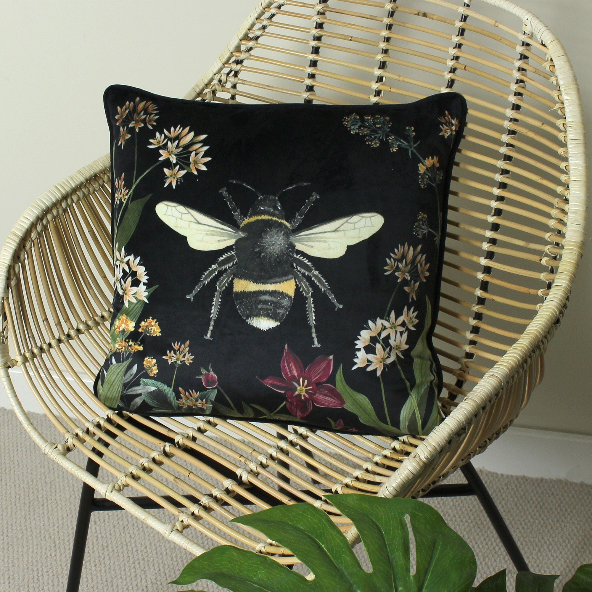 Midnight Bee Garden - Black Cushion 43x43cm