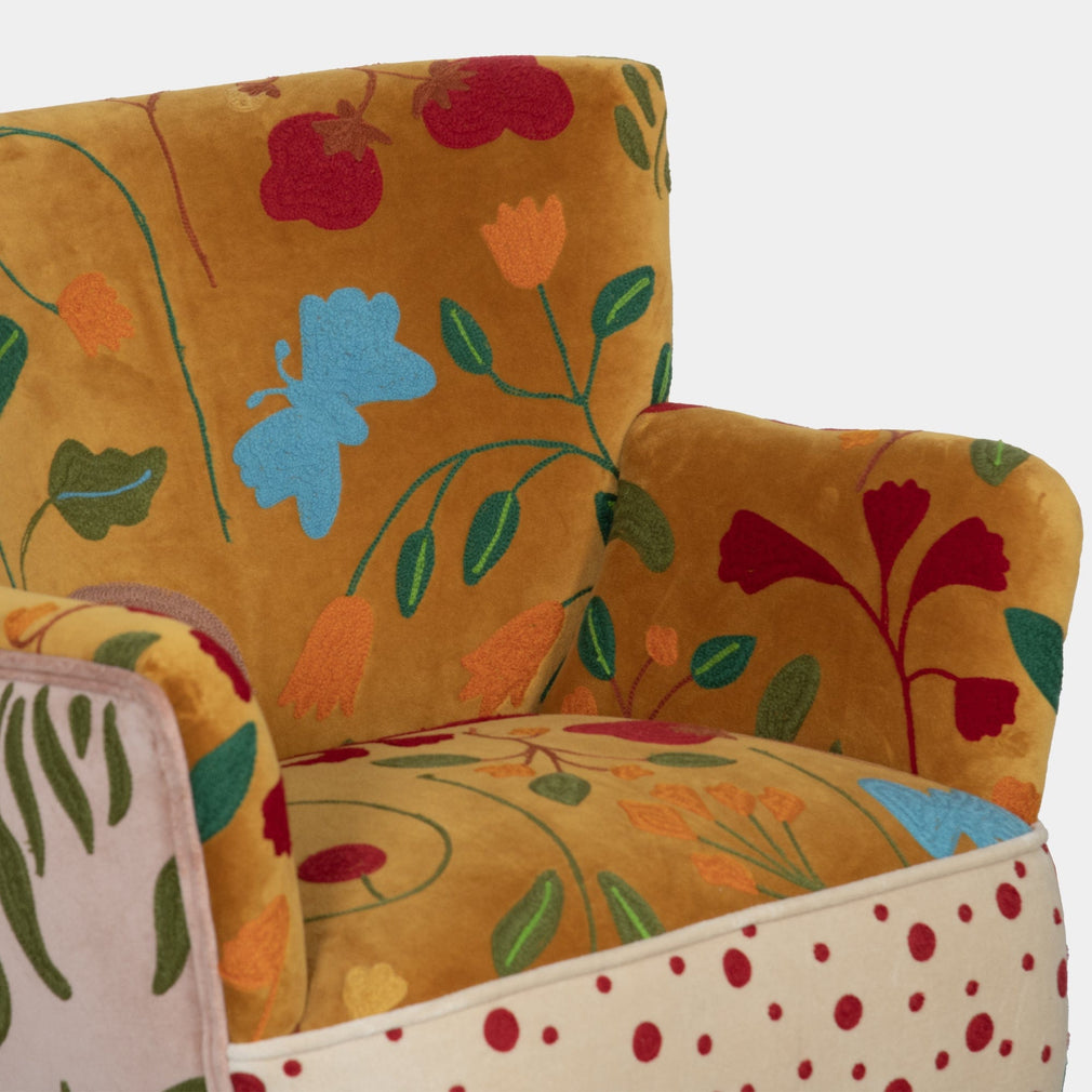 Hannah - Accent Chair In Fabric