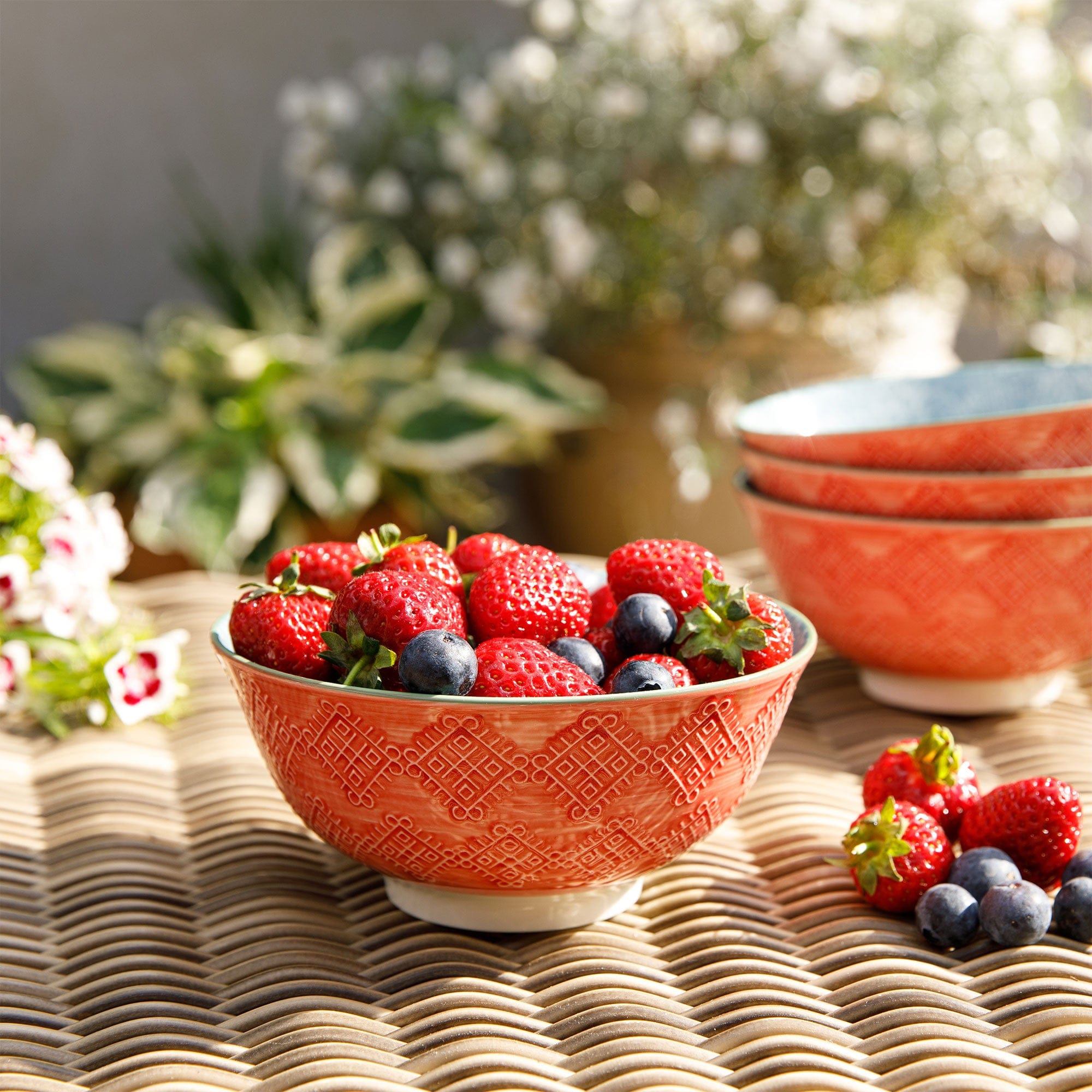 Mikasa - Grey Floral Bowl