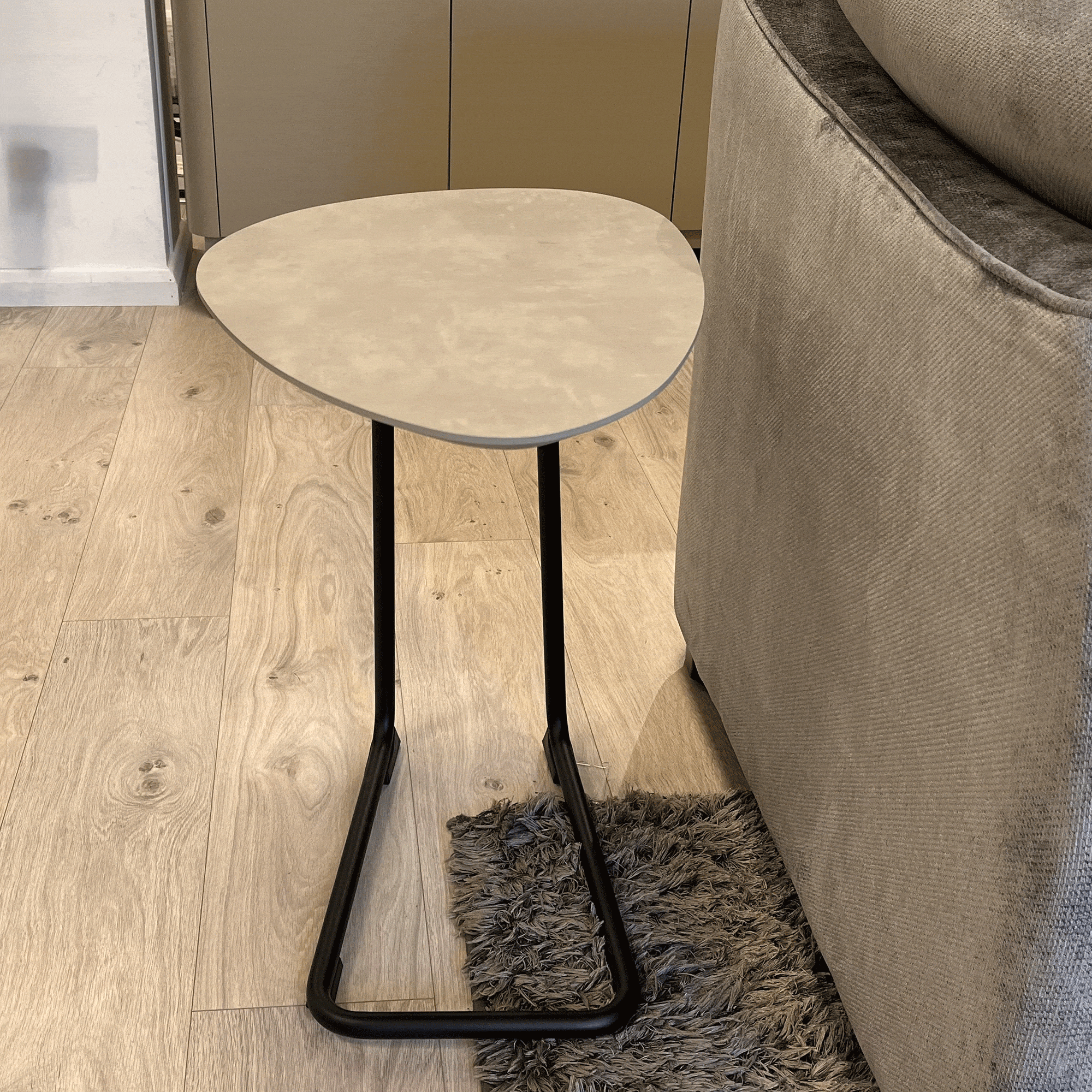 Stratus Sofa Table In Alu Grey 0026 GA Bl
