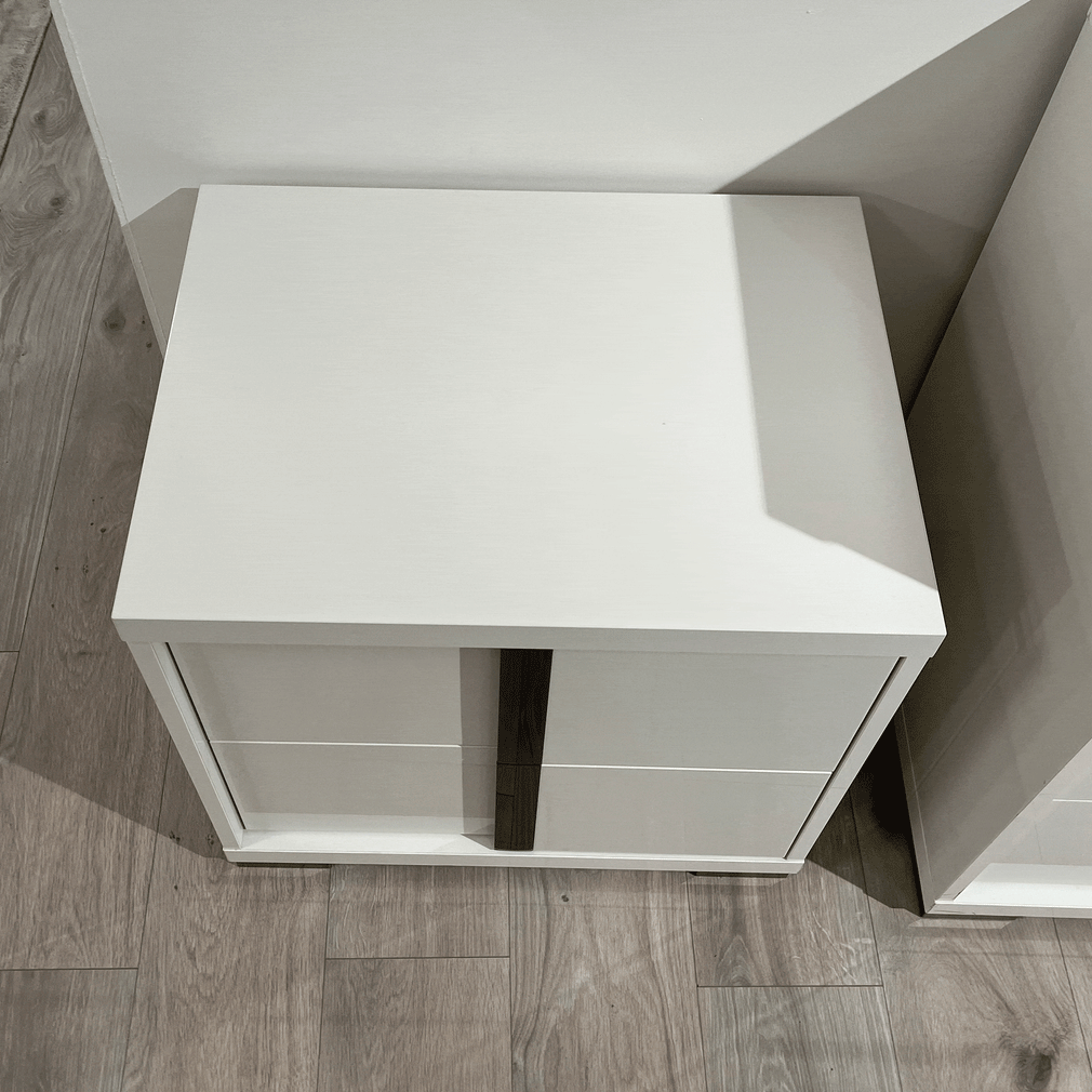 Selina Right Night Stand In White High Gloss