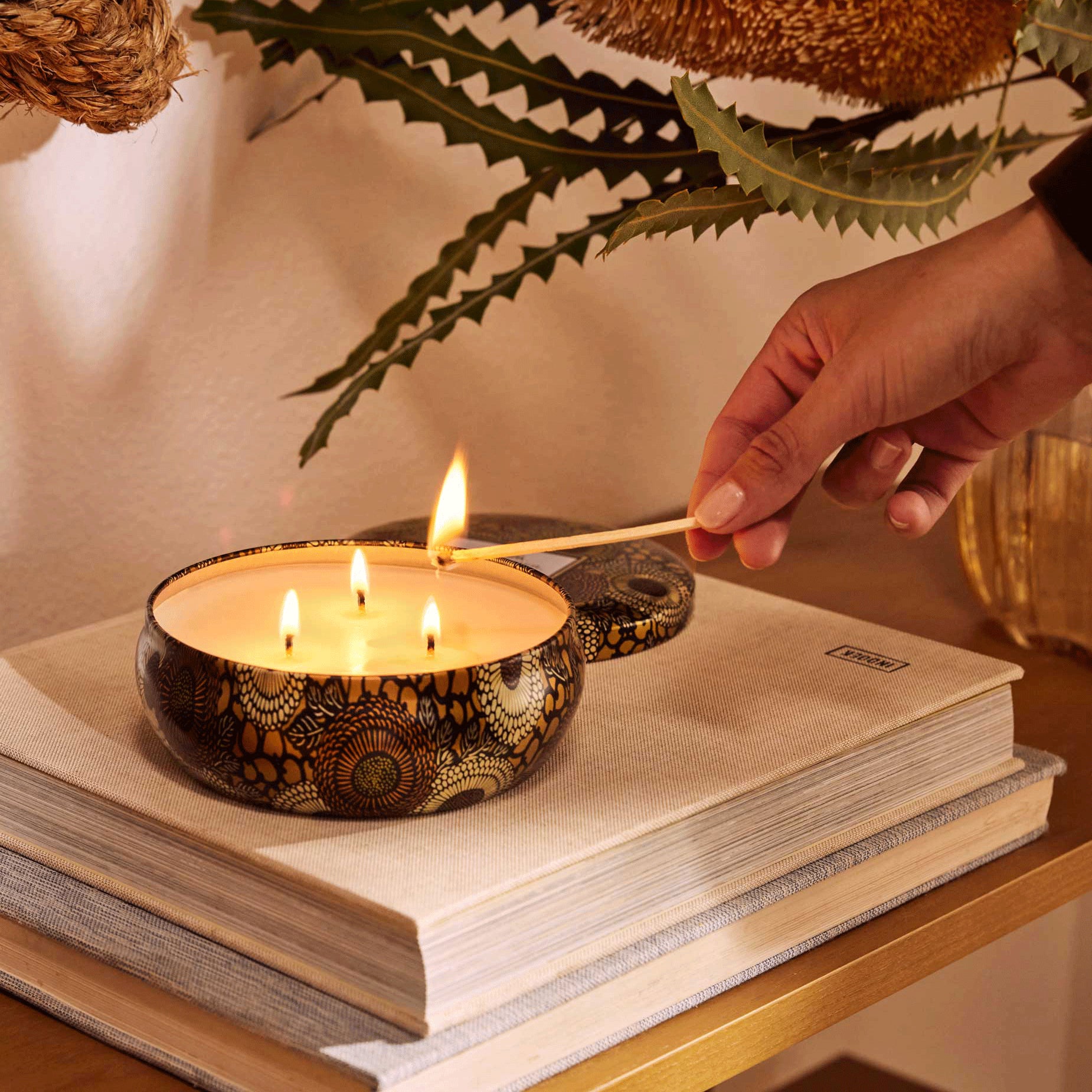 Voluspa - Baltic Amber Candle, 3 Wick