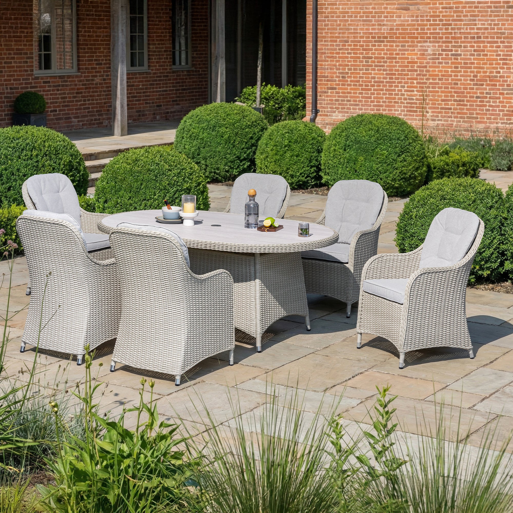 Pebble Beach - 6 Seat Garden Dining Set, Rattan Weave