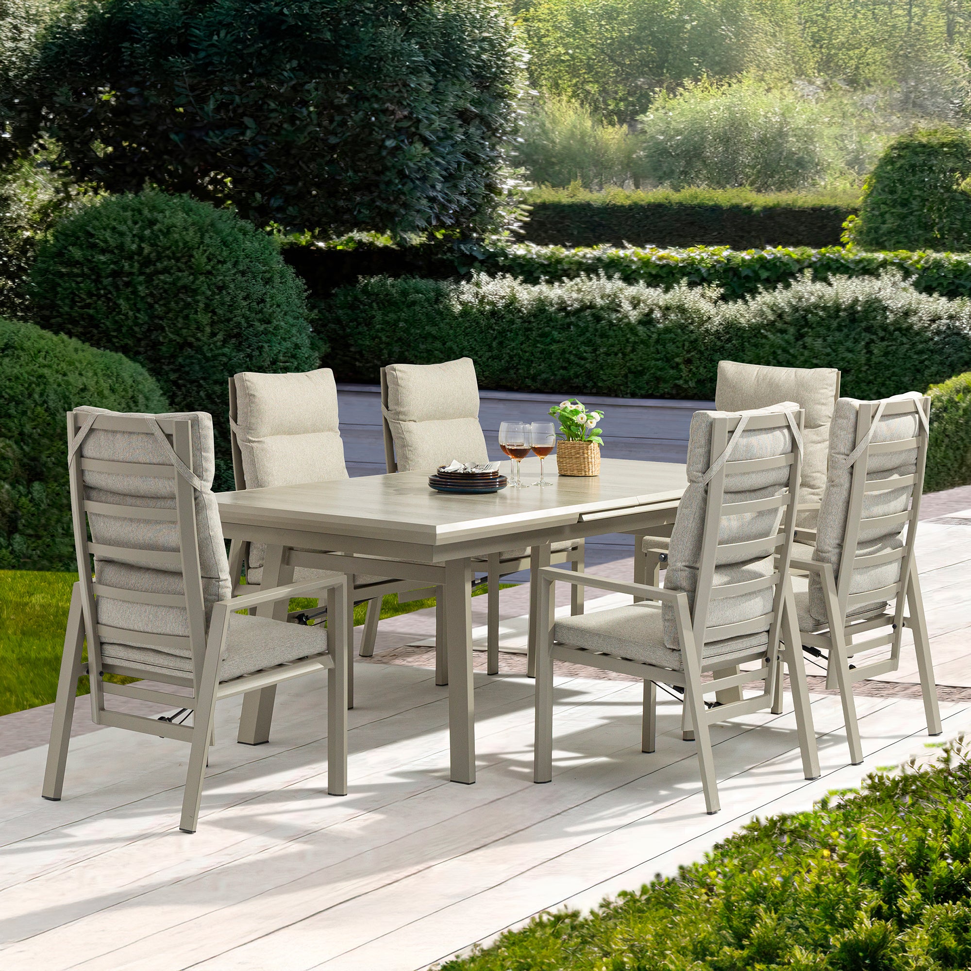 Grenada - 6 Seat Garden Dining Set With Reclining Chairs