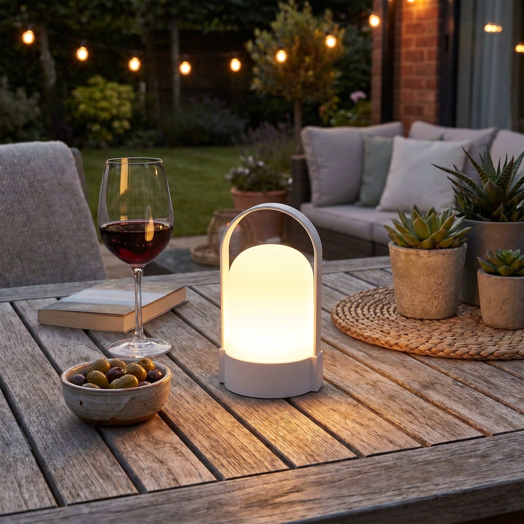 Kupola White - Outdoor Lantern