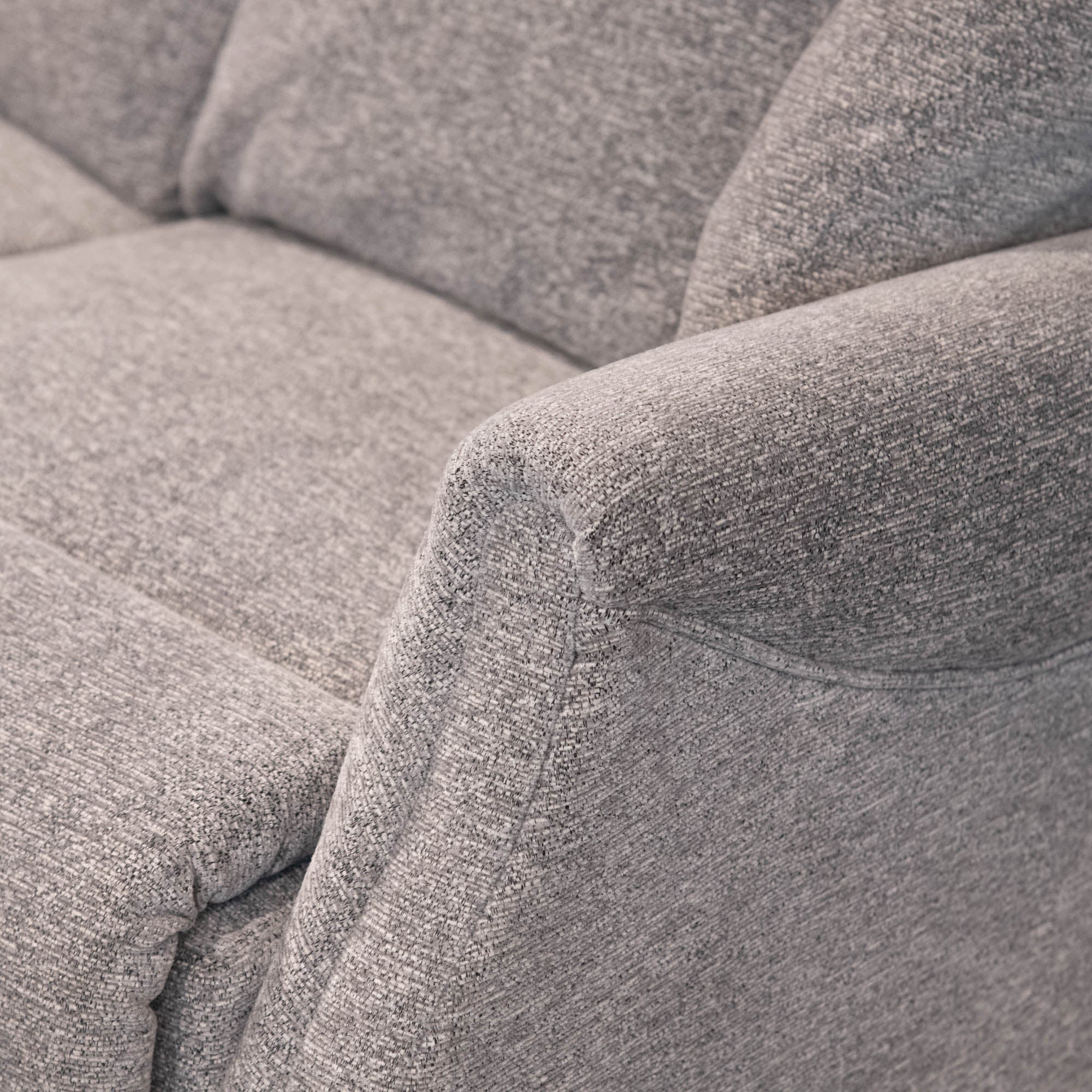 Cirencester - 2 Seat Sofa - Item As Pictured