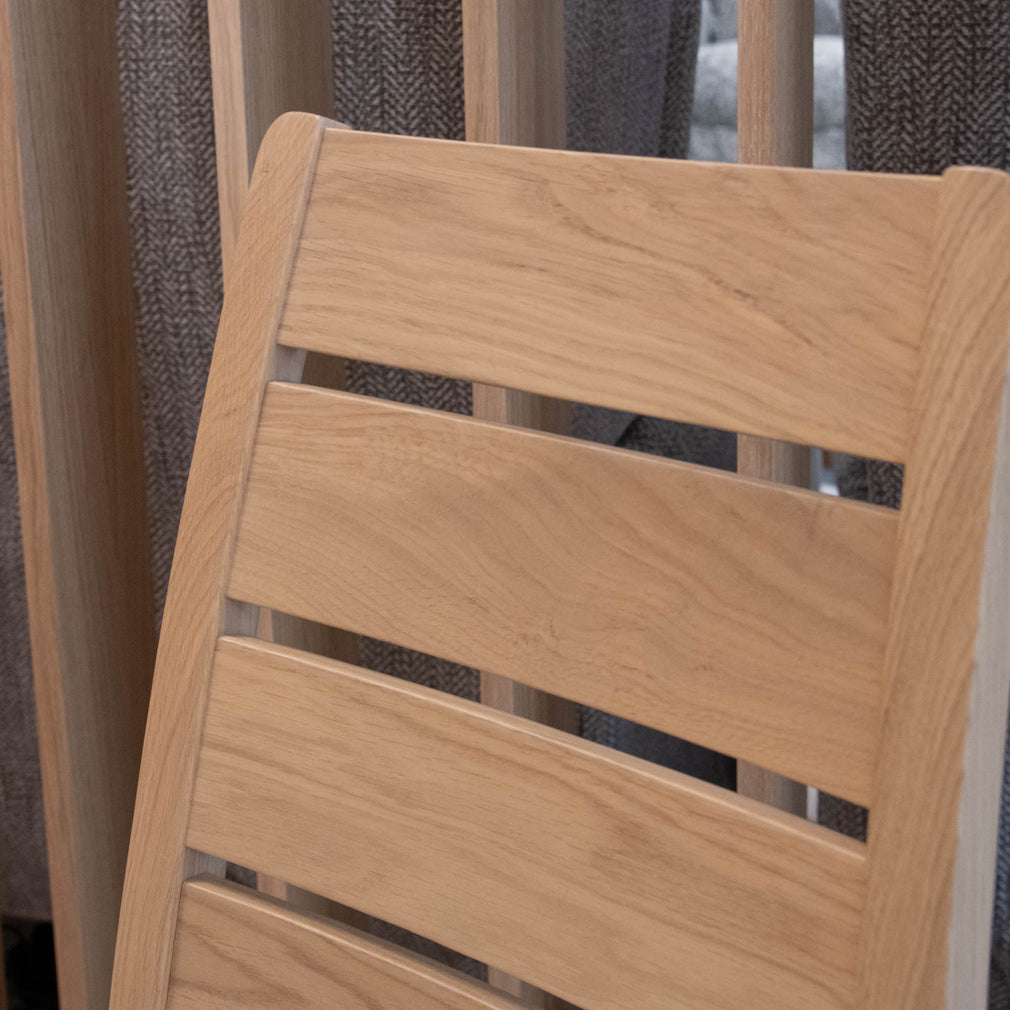Ercol Romana - Extending Dining Table & 4 Dining Chairs - Item As Pictured
