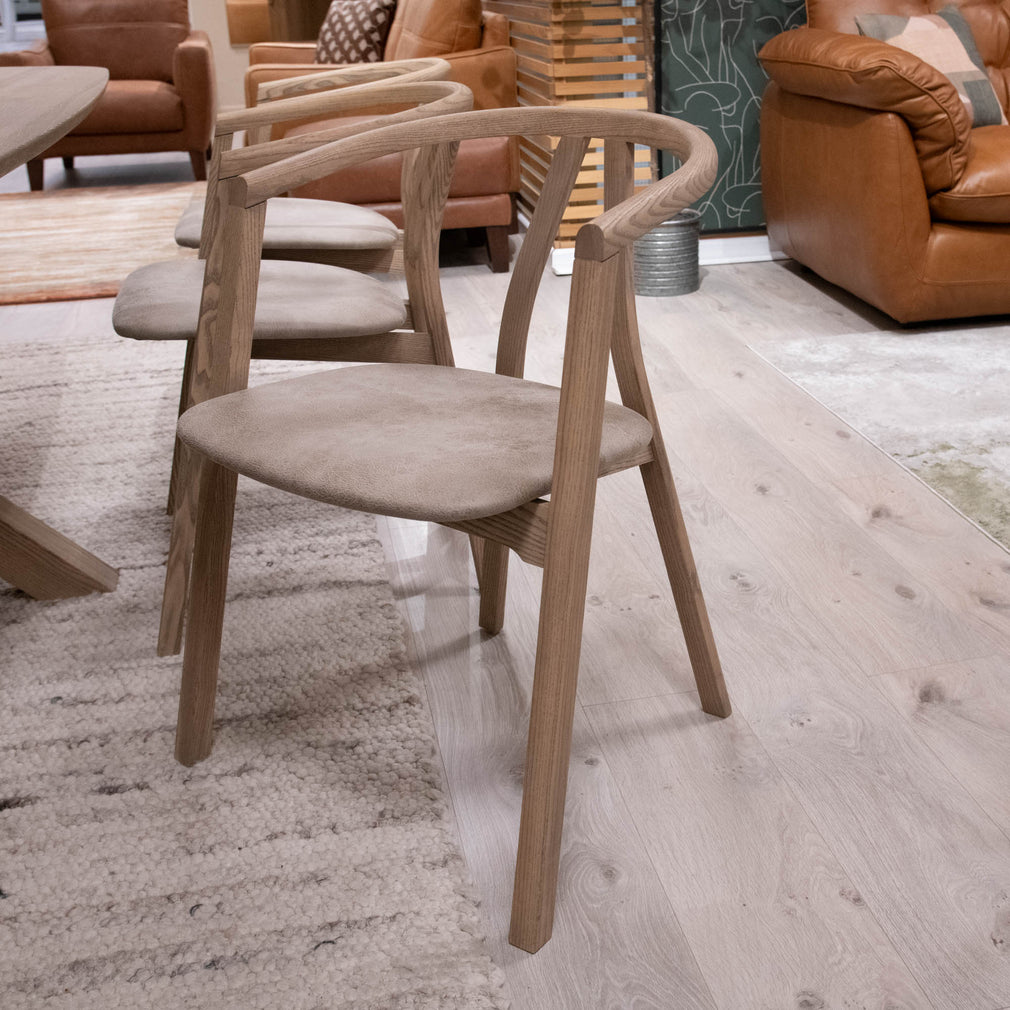 Frida - Dining Table & 6 Astrid Dining Chairs - Item As Pictured