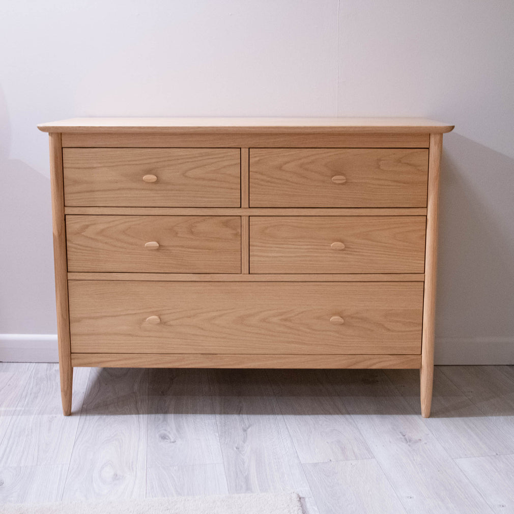 Ercol Teramo - 5 Drawer Wide Chest - Item As Pictured