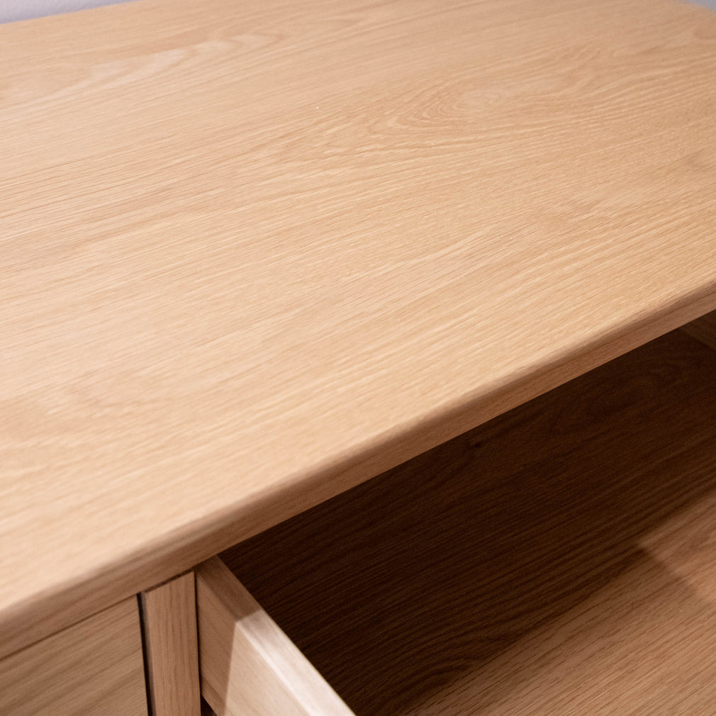 Ercol Teramo - 5 Drawer Wide Chest - Item As Pictured