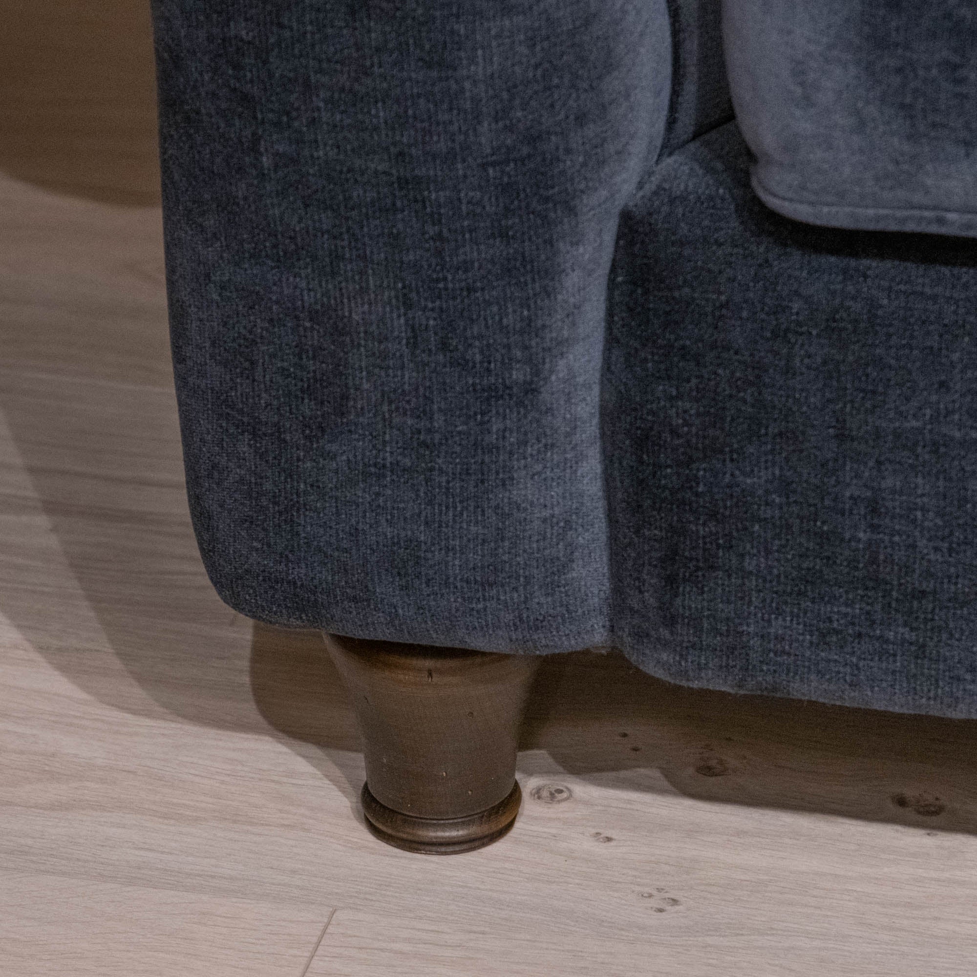 Vivaldi - Grand Sofa, Fabric - Item As Pictured