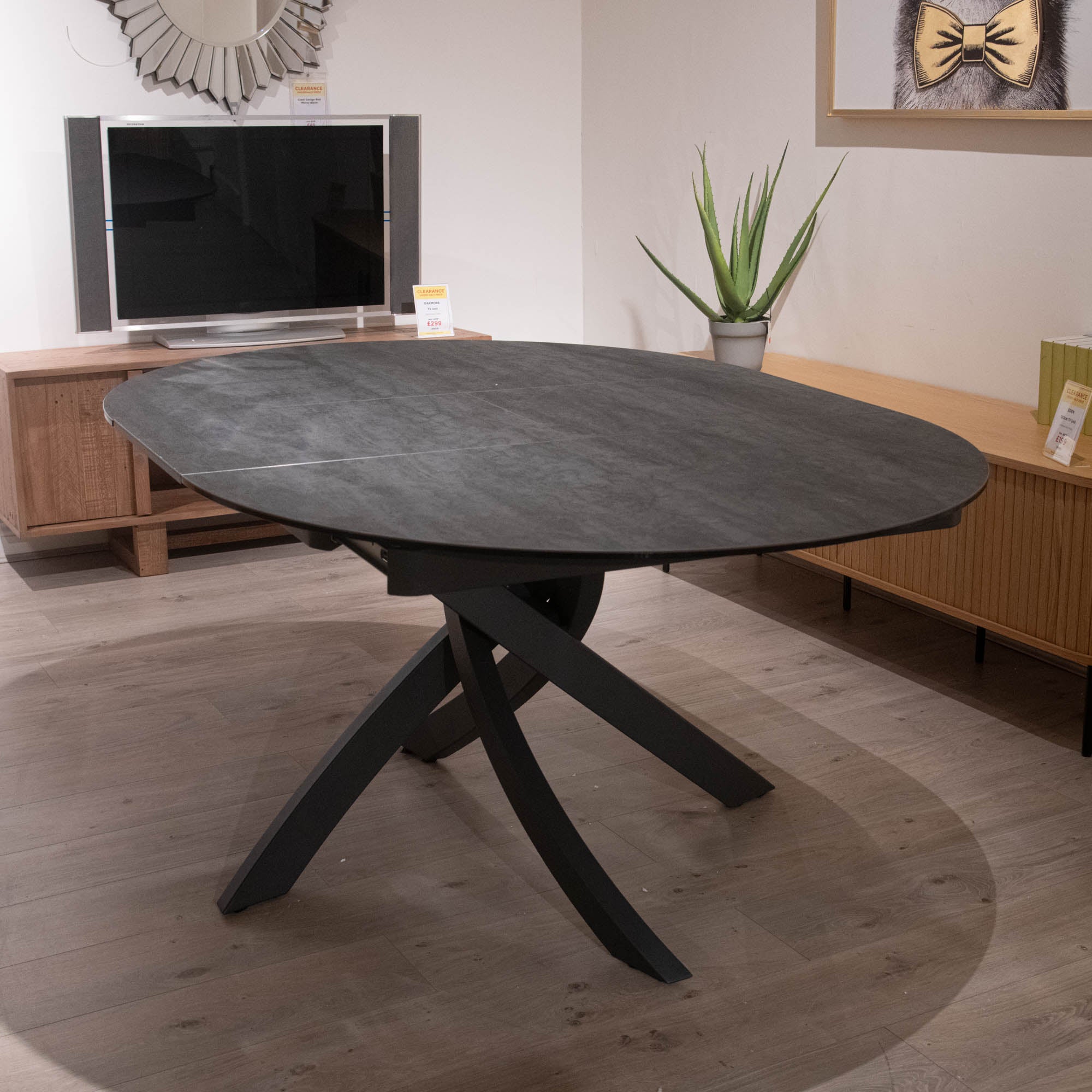 Latina - Extending Dining Table - Item as Pictured