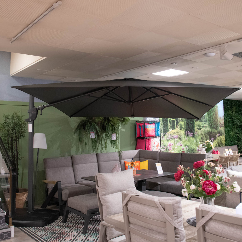 Biarritz - Parasol with Cover, Sand & Water Base - Item as Pictured