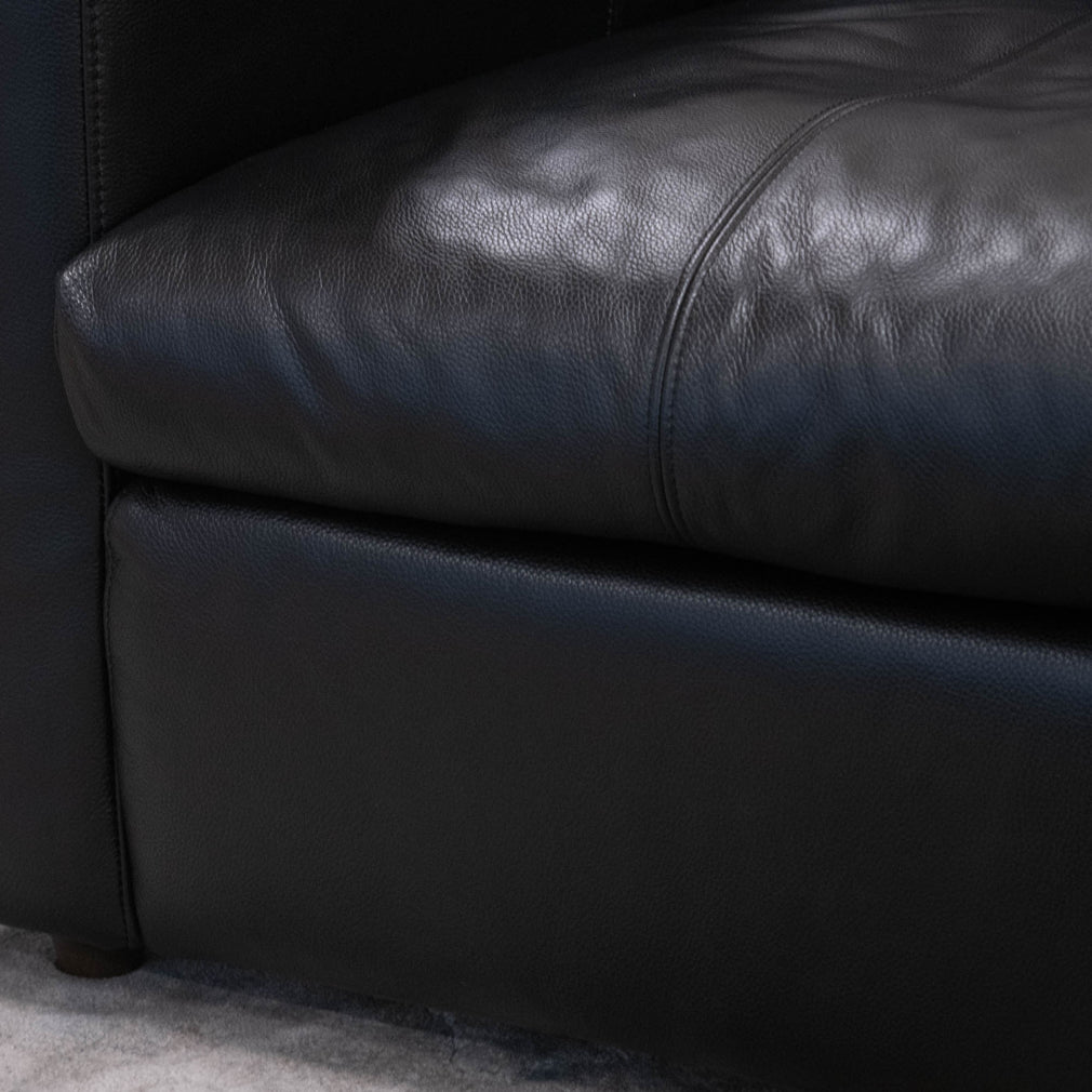 Waldorf - Club Chair, Leather - Item As Pictured