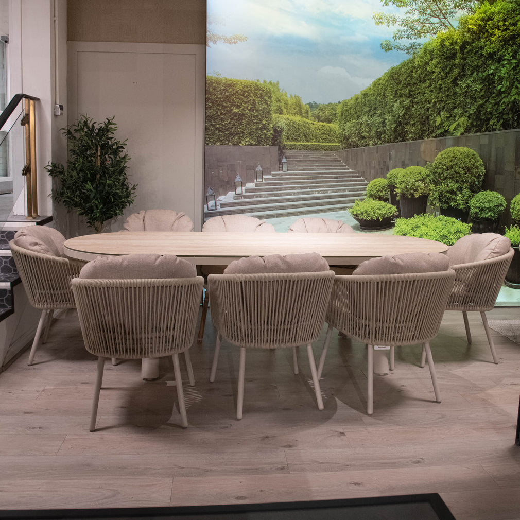 Palm Springs - 8 Seat Oval Garden Dining Set, Beige Aluminium - Item as Pictured