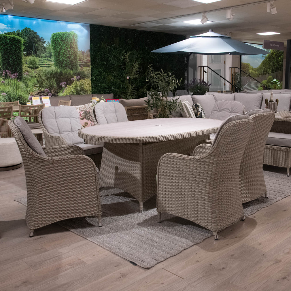 Pebble Beach - 6 Seat Garden Dining Set & Dining Table - Item as Pictured