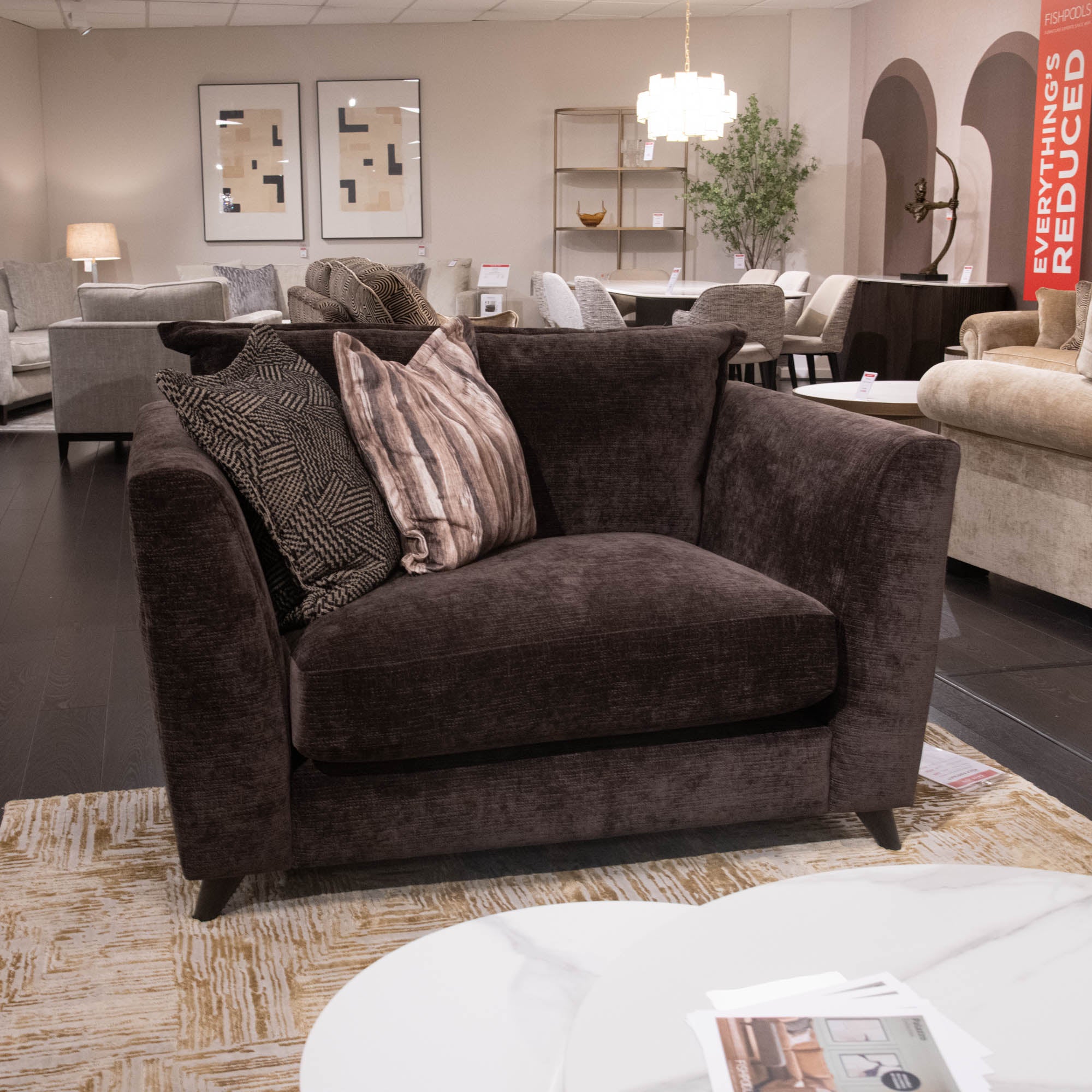 Palazzo - Love Chair With Scatter Cushions, Fabric - Item As Pictured