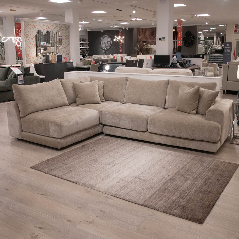 Linear - Medium RHF Chaise Sofa, Fabric - Item as Pictured