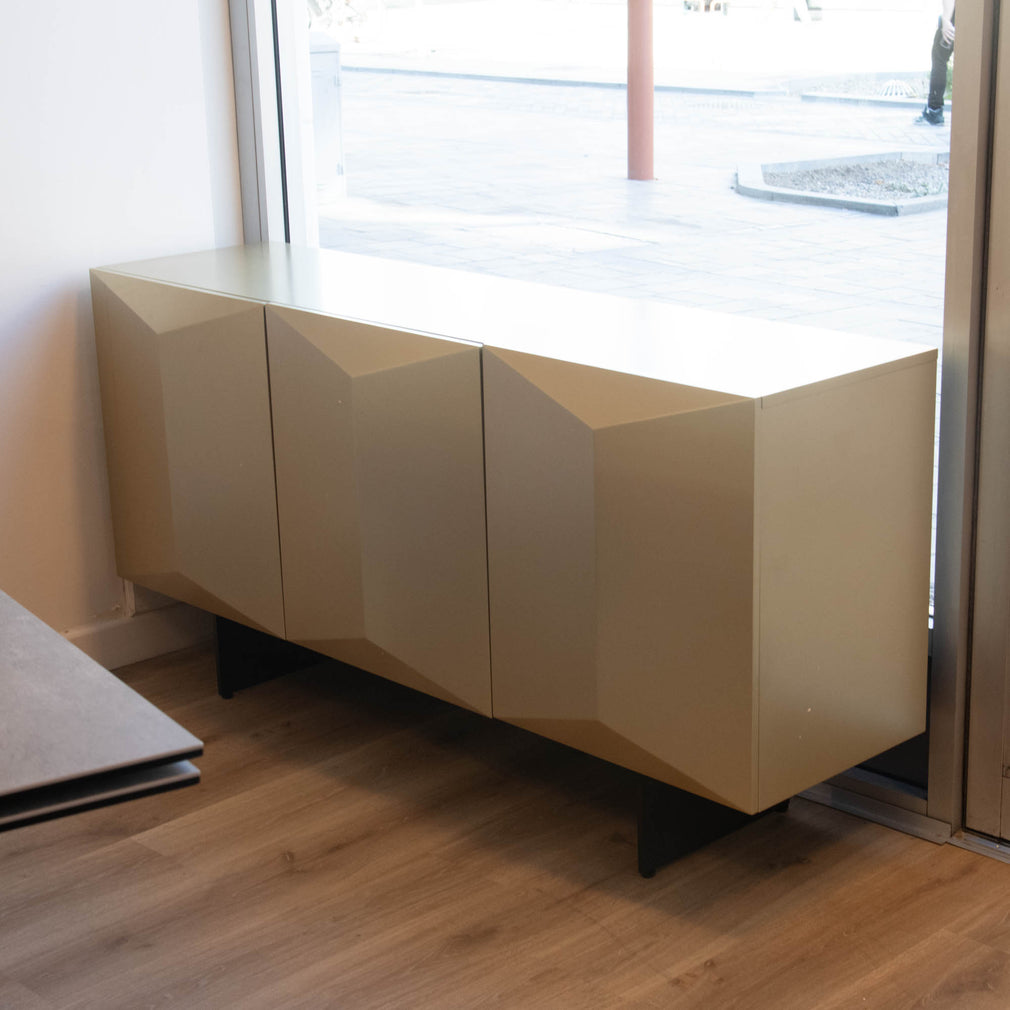 Boutique - 3 Door Sideboard, Ceramic - Item as Pictured