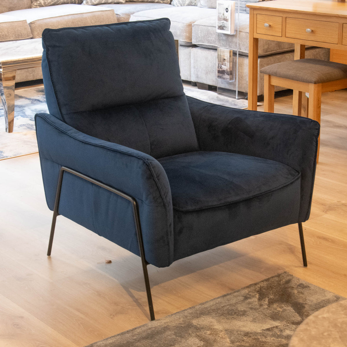 Fiore - Accent Chair In Fabric - Item as Pictured