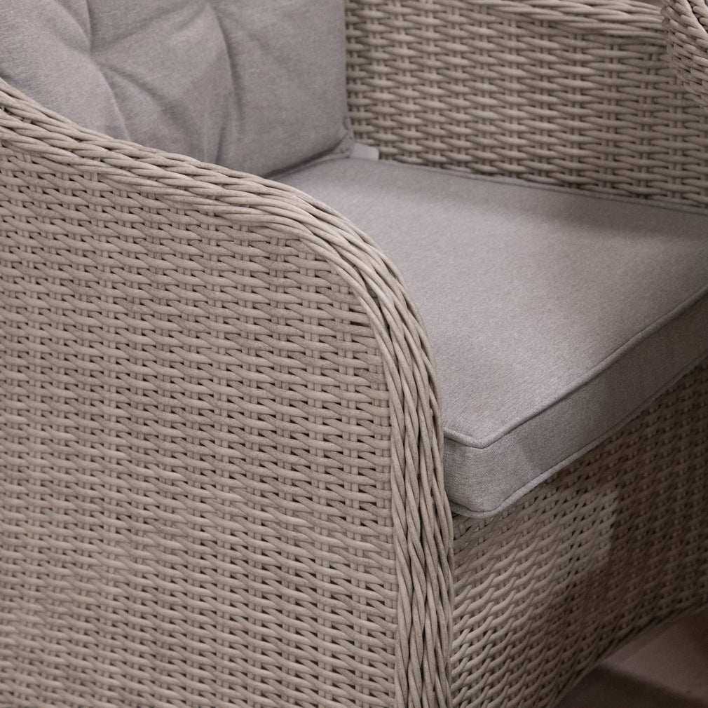 Pebble Beach - 4 Seat Round Garden Dining Set & Dining Table - Item as Pictured