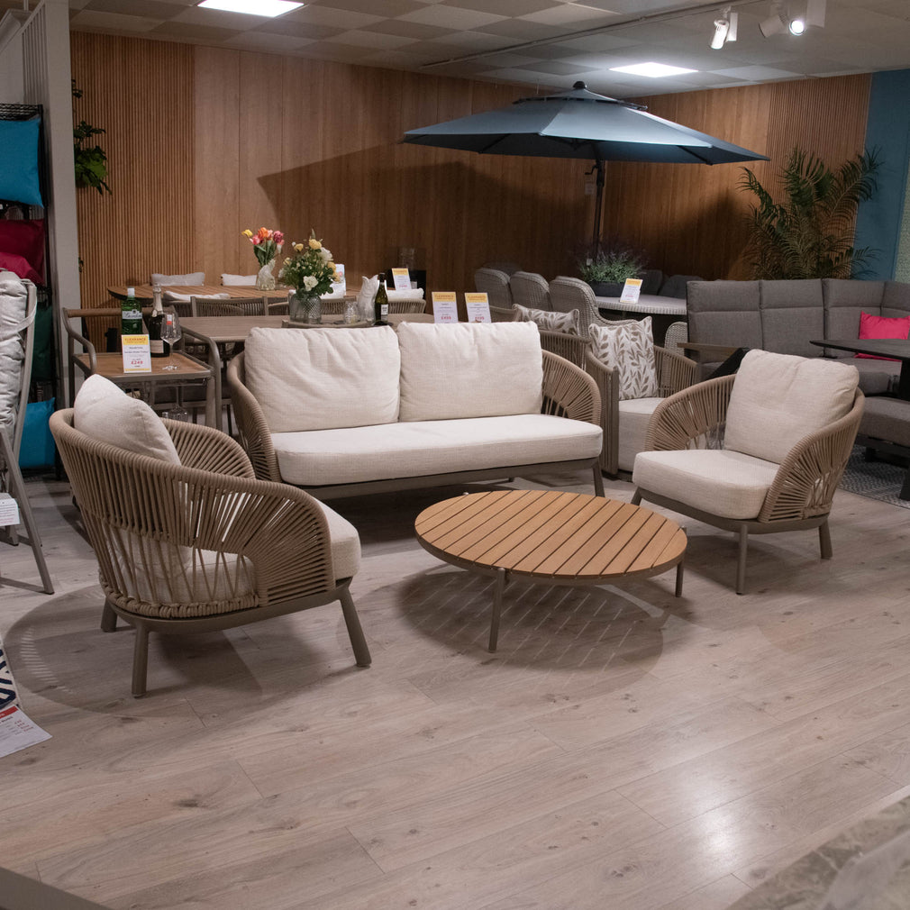 Mauritius - 2 Seat Garden Sofa Set - Item as Pictured