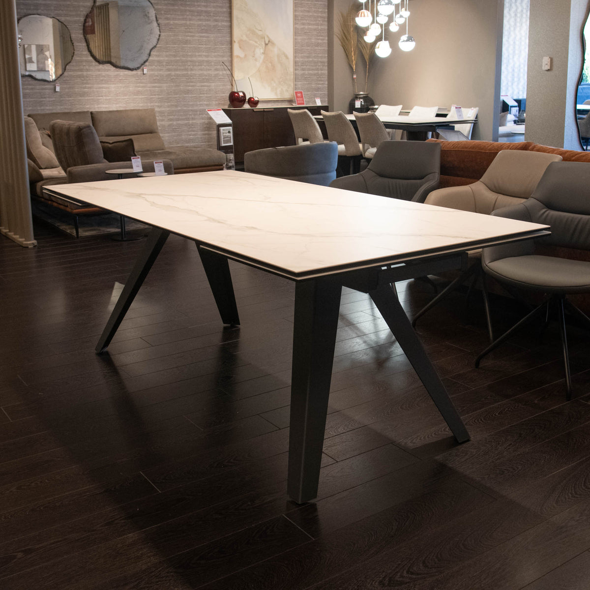 Lucio - Ceramic Extending Dining Table - Item As Pictured