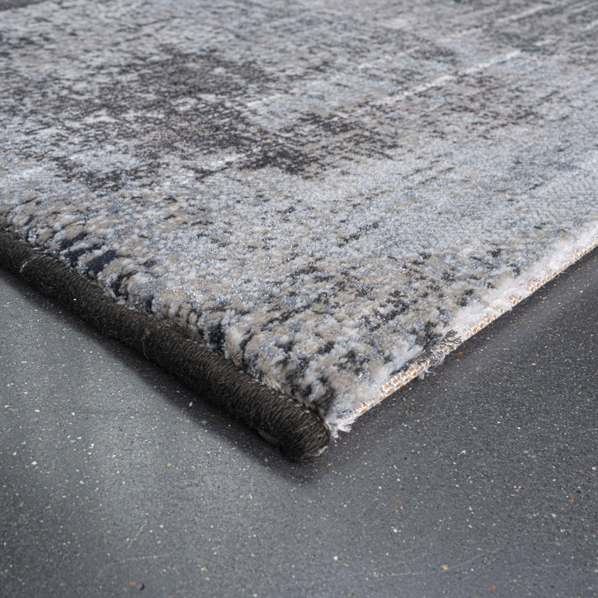 Canyon 0069 - Patterned Rug