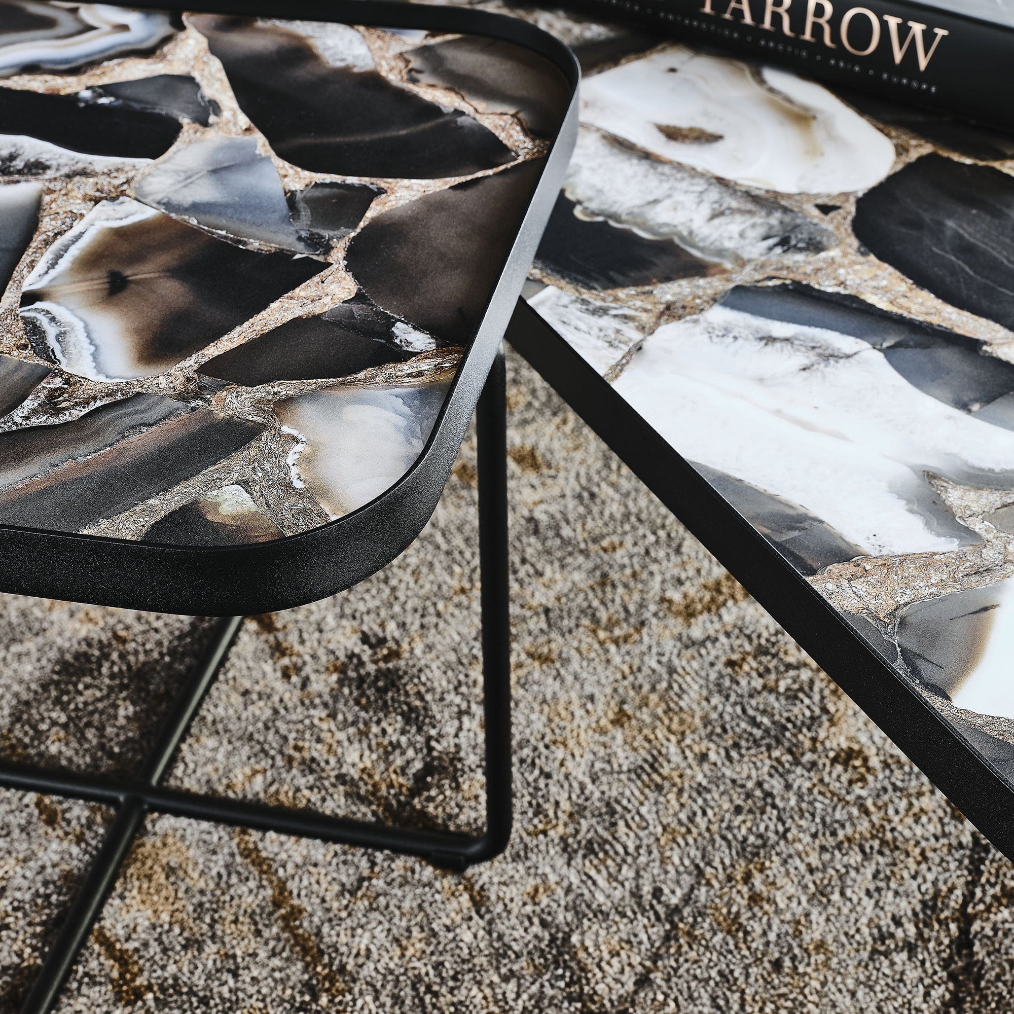 Coffee Table 36x36x43cm In GFM73 Black Laquered Steel