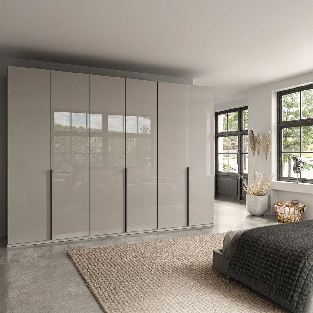 Varnell - 6 Glass Door Wardrobe