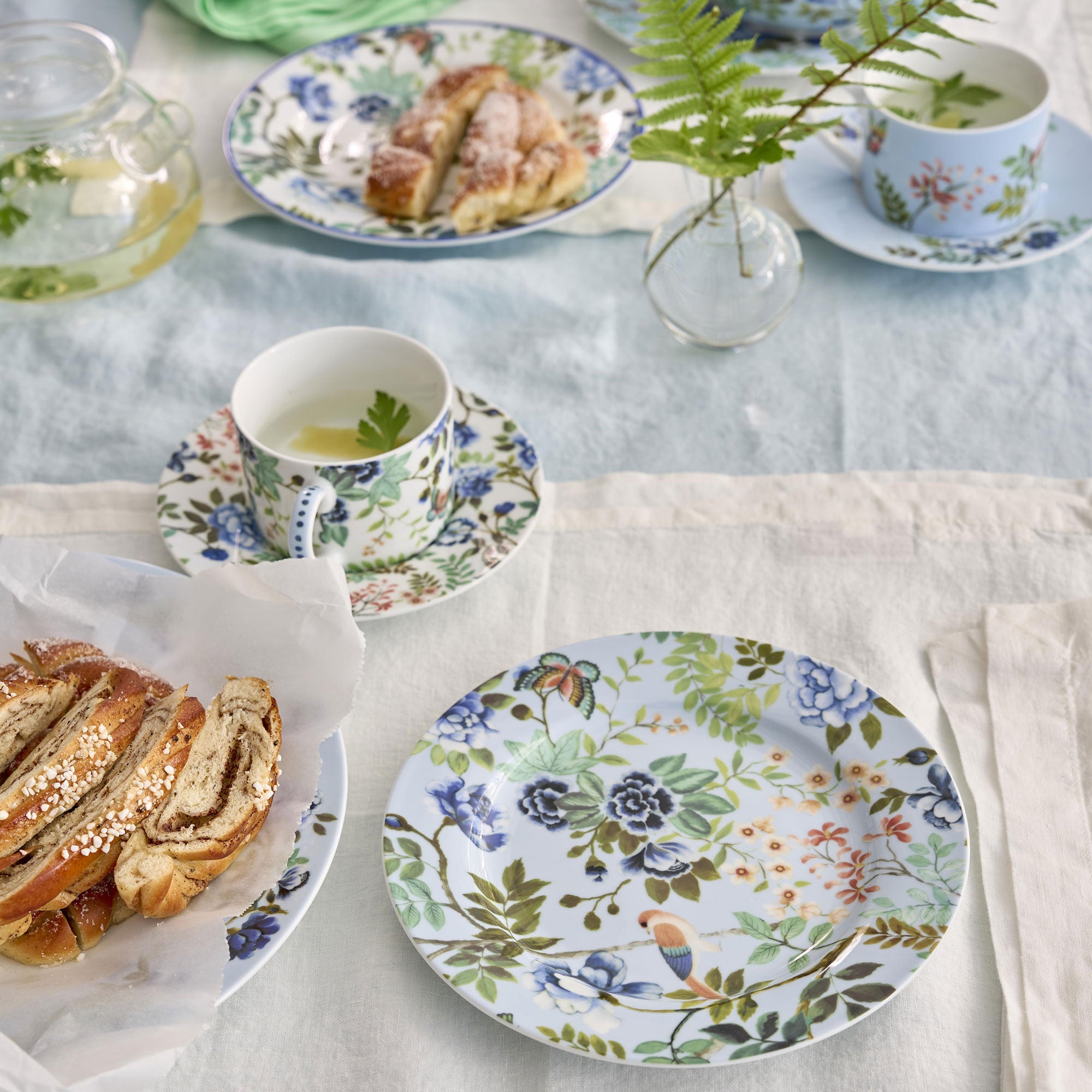 Designers Guild - Porcelaine De Chine Side Plate, Set of 4