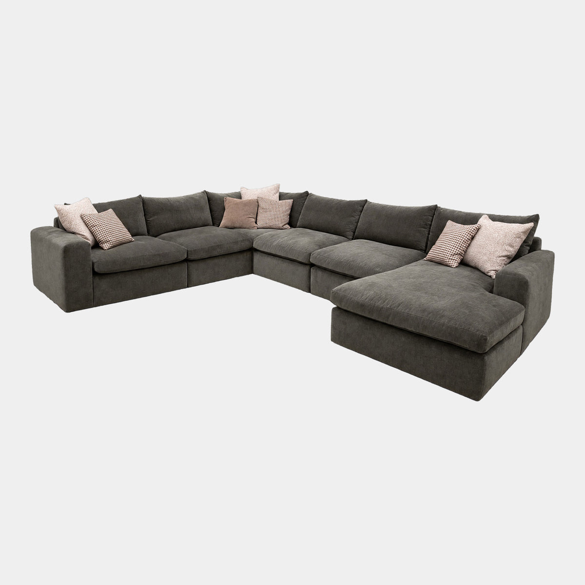 Retreat - RHF Chaise Corner Sofa, Fabric