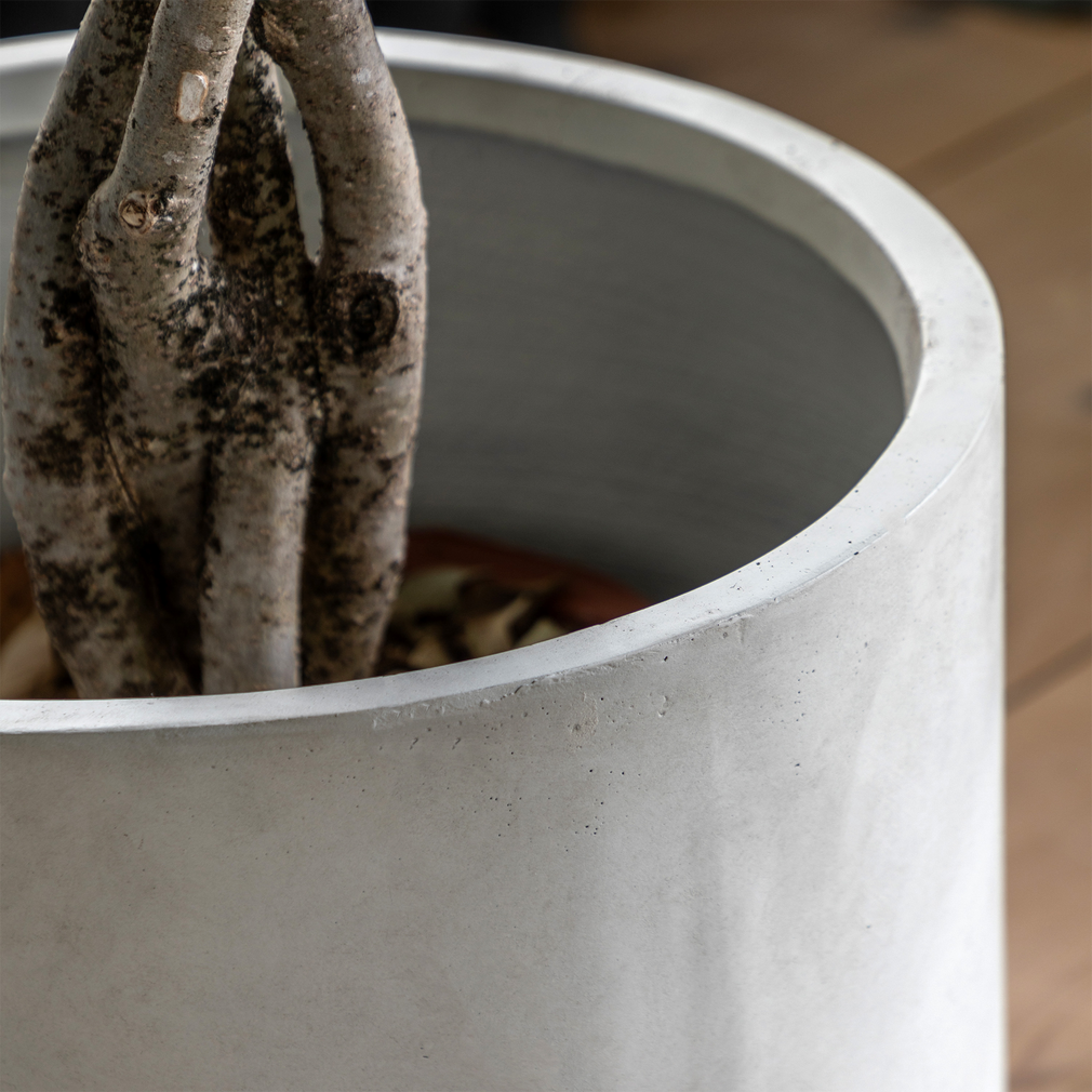 Oria - Metal Garden Planter, White
