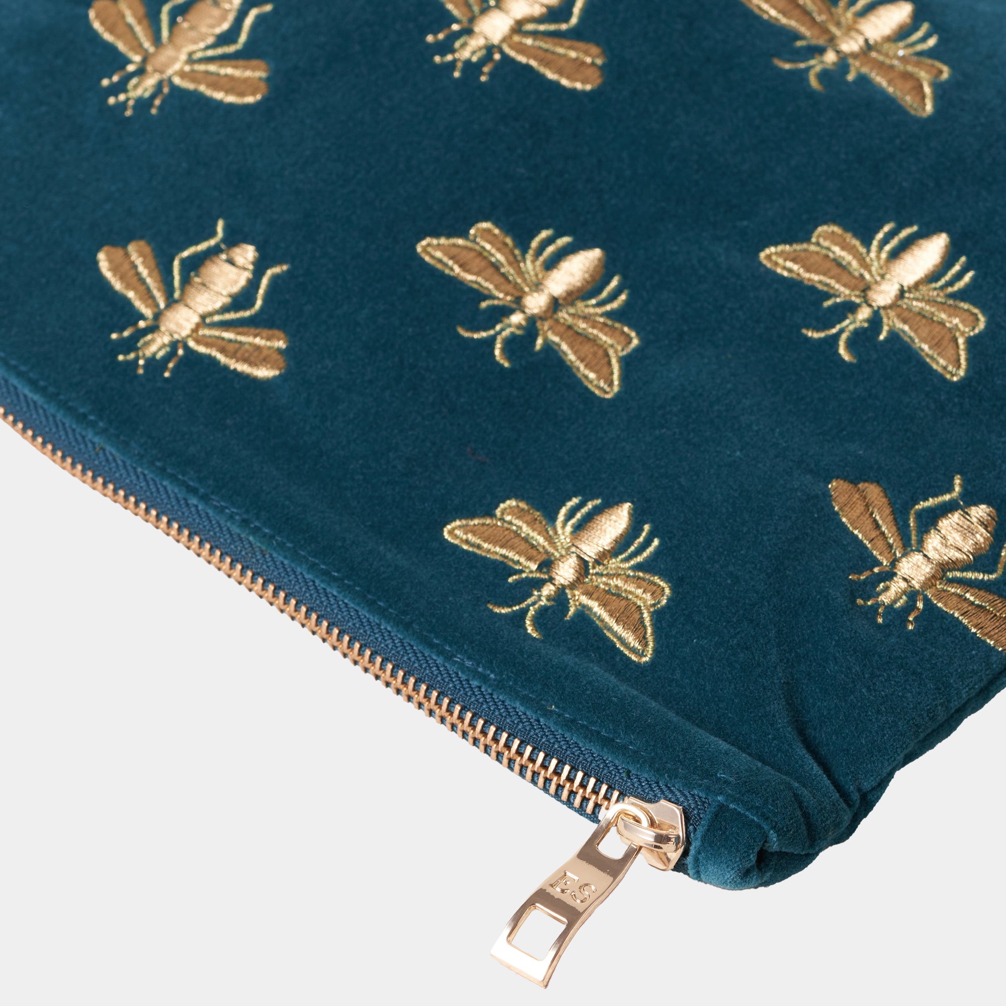 Elizabeth Scarlett Honey Bee - Everyday Pouch, Rich Blue