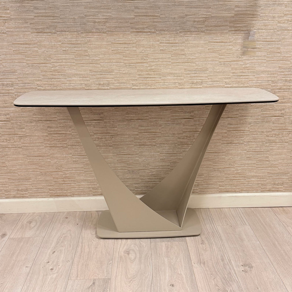 Bari - Console Table - Item As Pictured