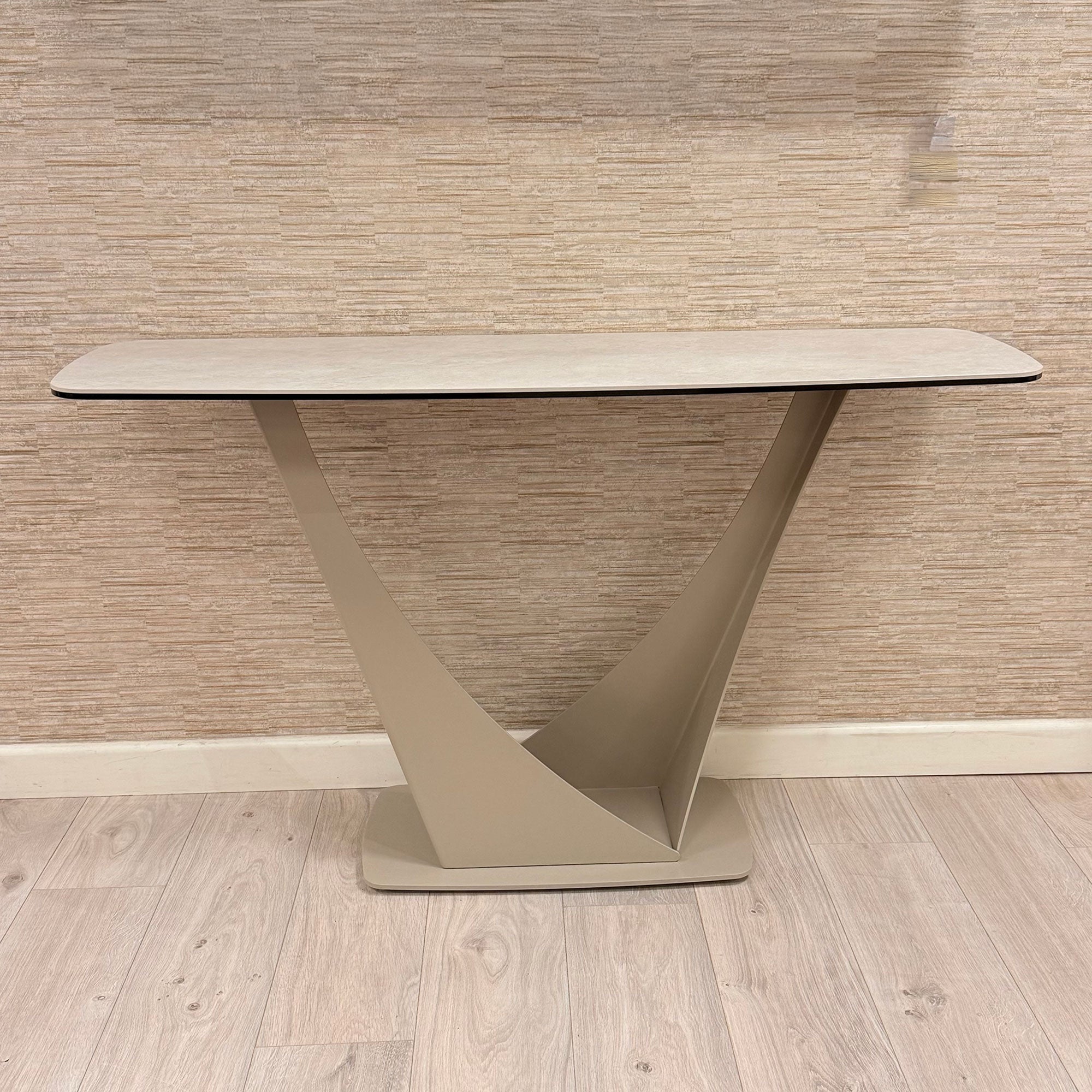 Bari - Console Table - Item As Pictured