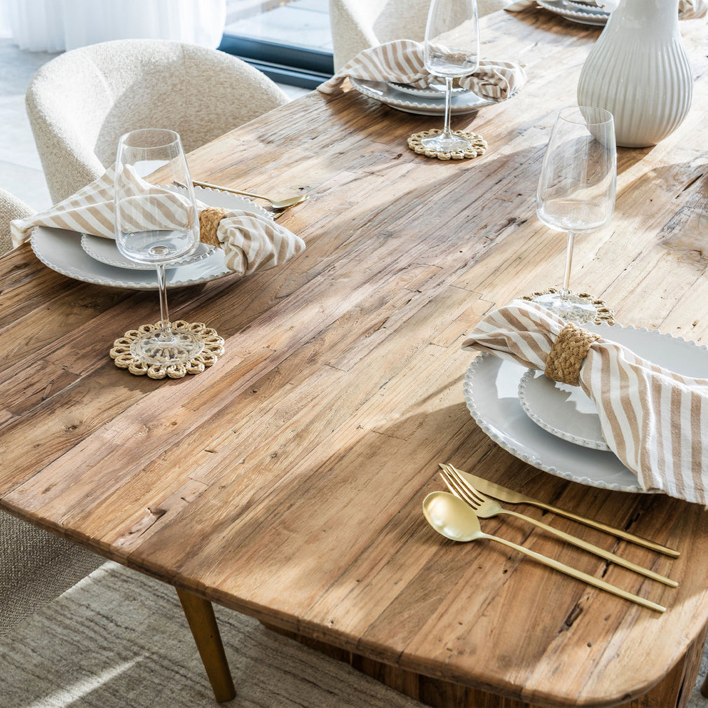 Java - Wooden Dining Table